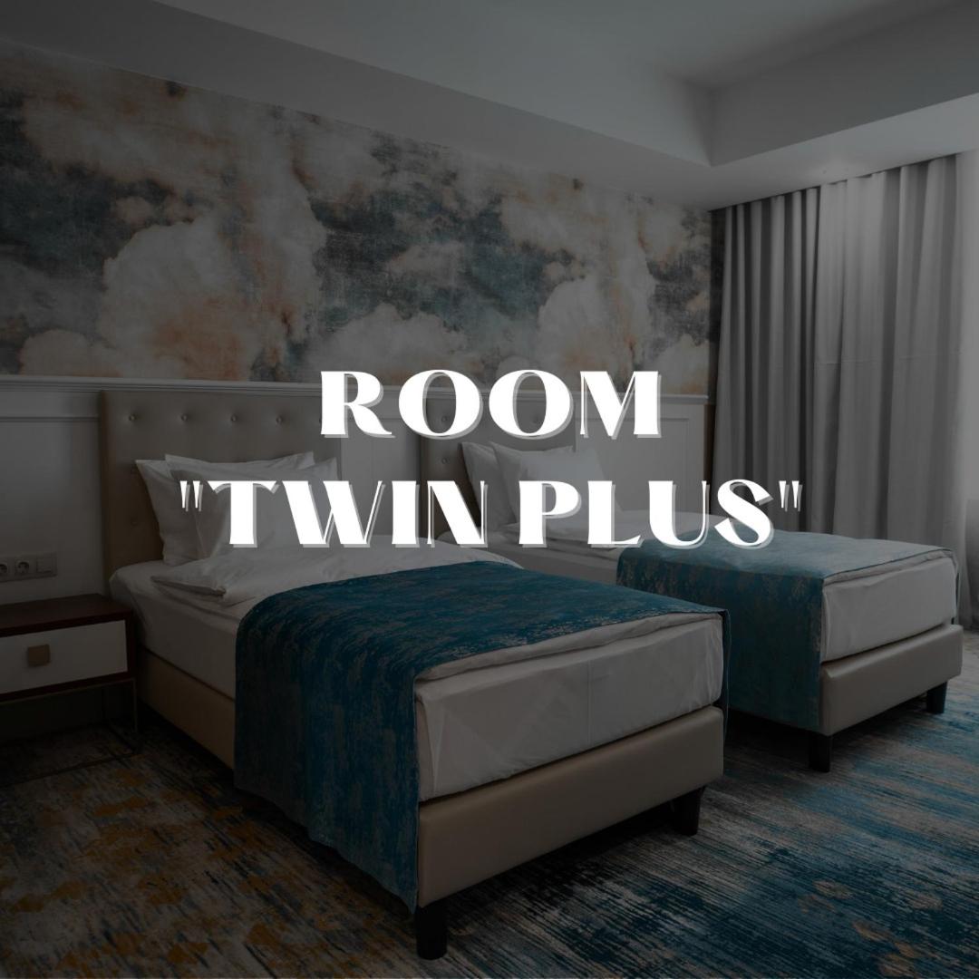 Premier Twin Room - Non-Smoking - Photo 2