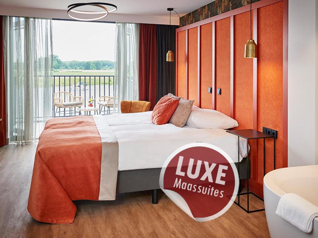 Suite with River View - Photo 15