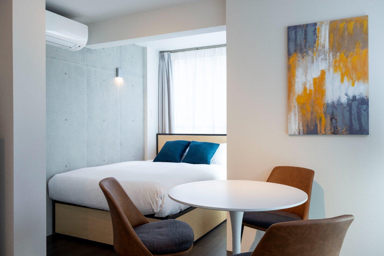 One-Bedroom Apartment photo 2