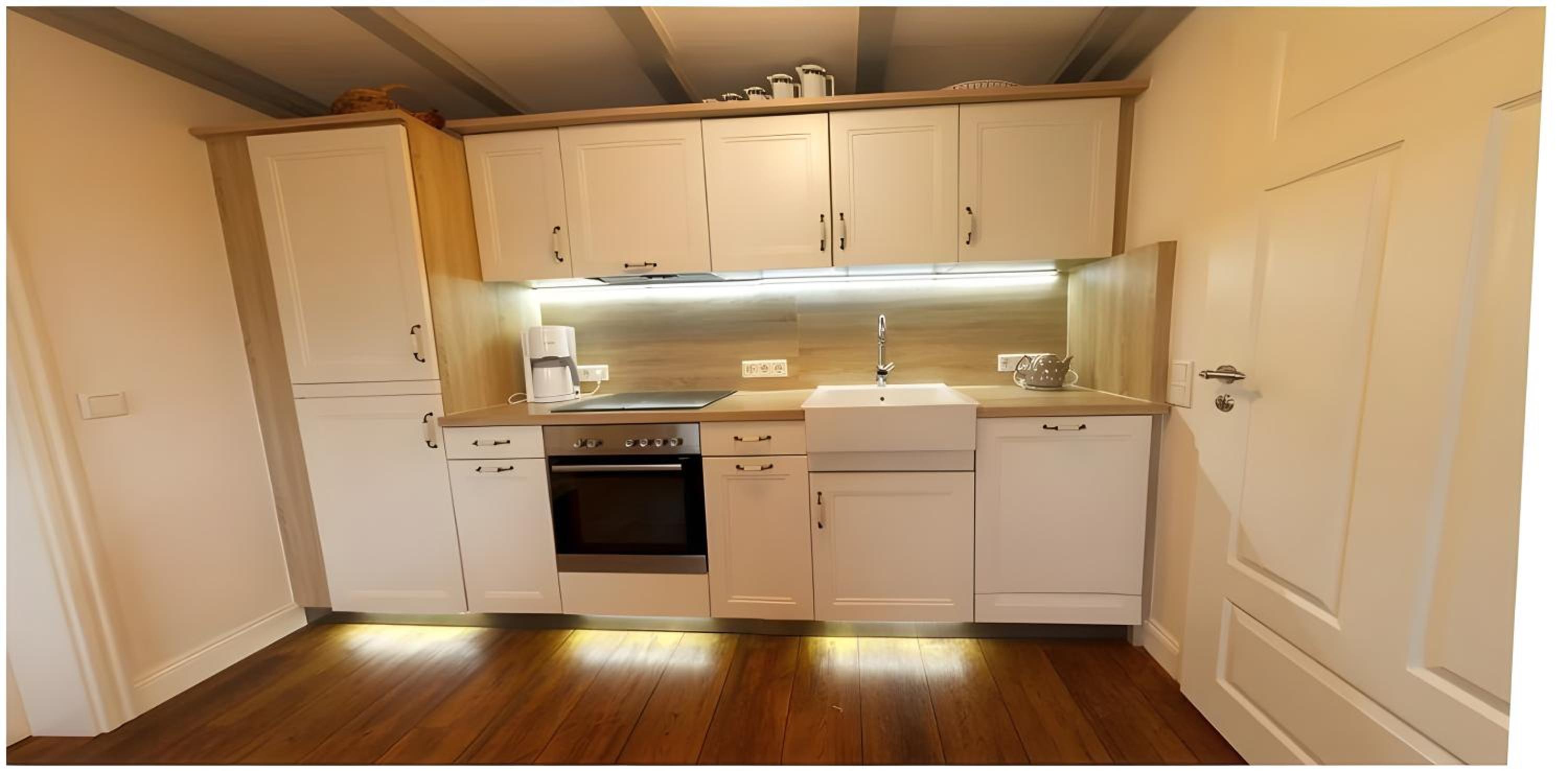 One-Bedroom Apartment with Garden View photo 2