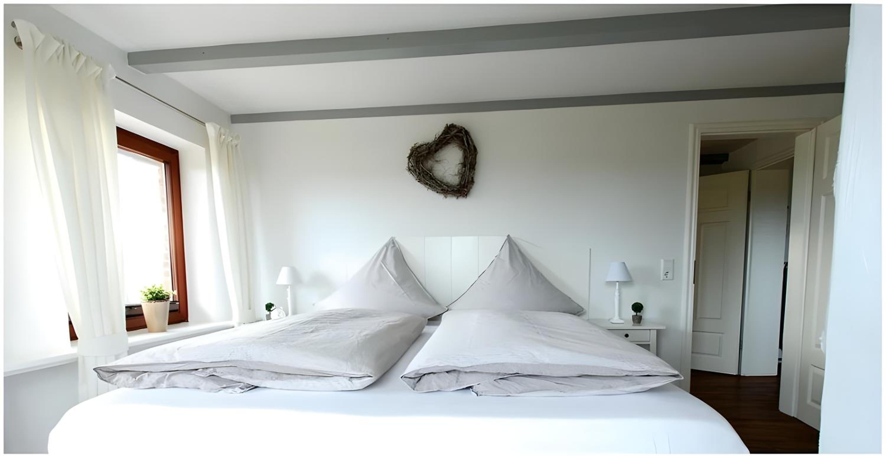 One-Bedroom Apartment with Garden View photo 1