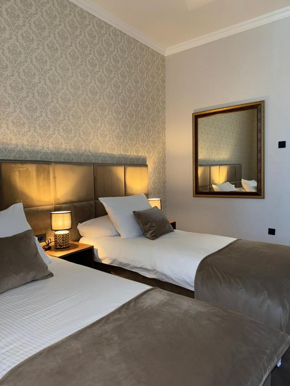 Superior Twin Room photo 3