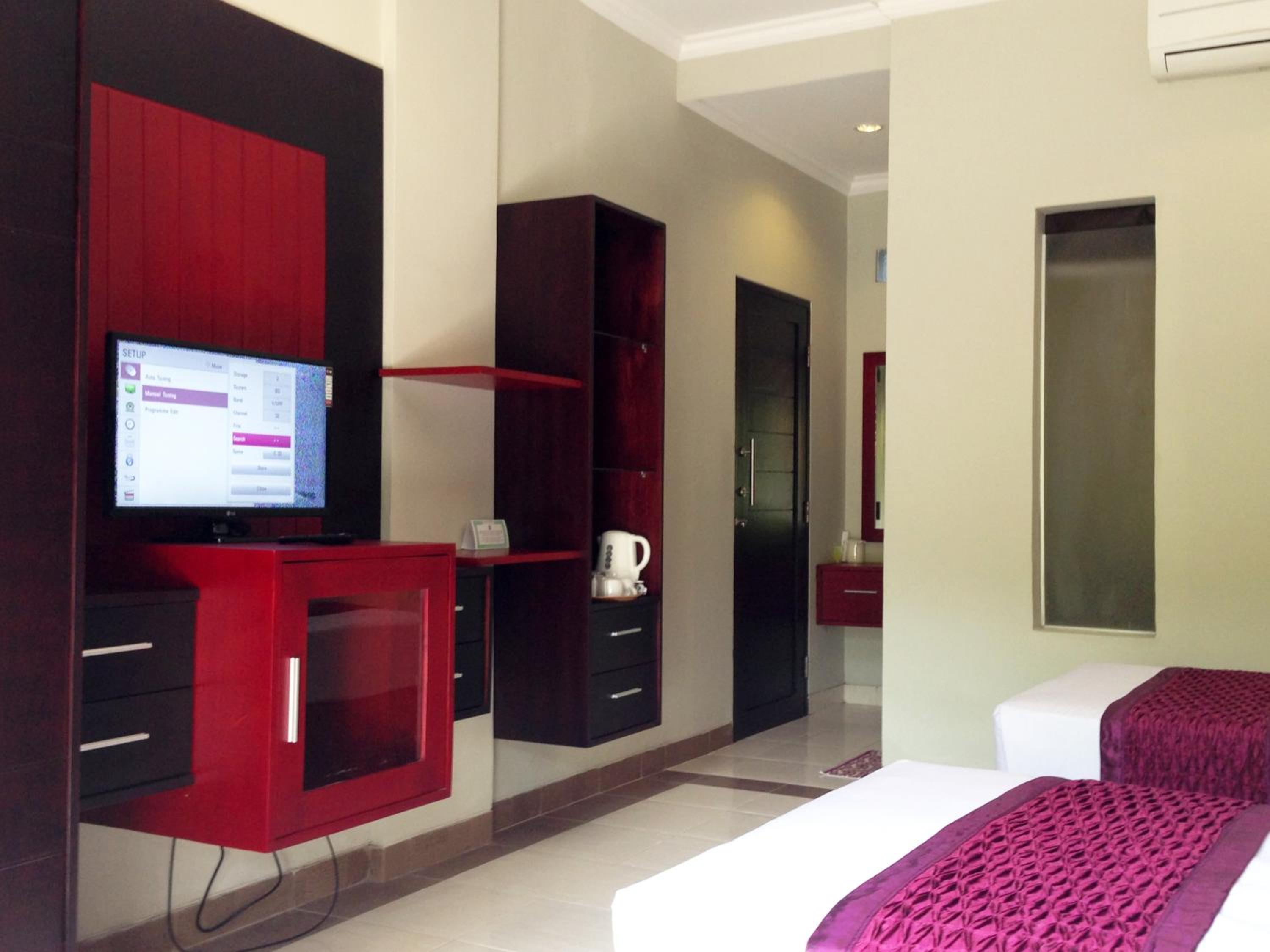 Executive Deluxe Double or Twim Room photo 3