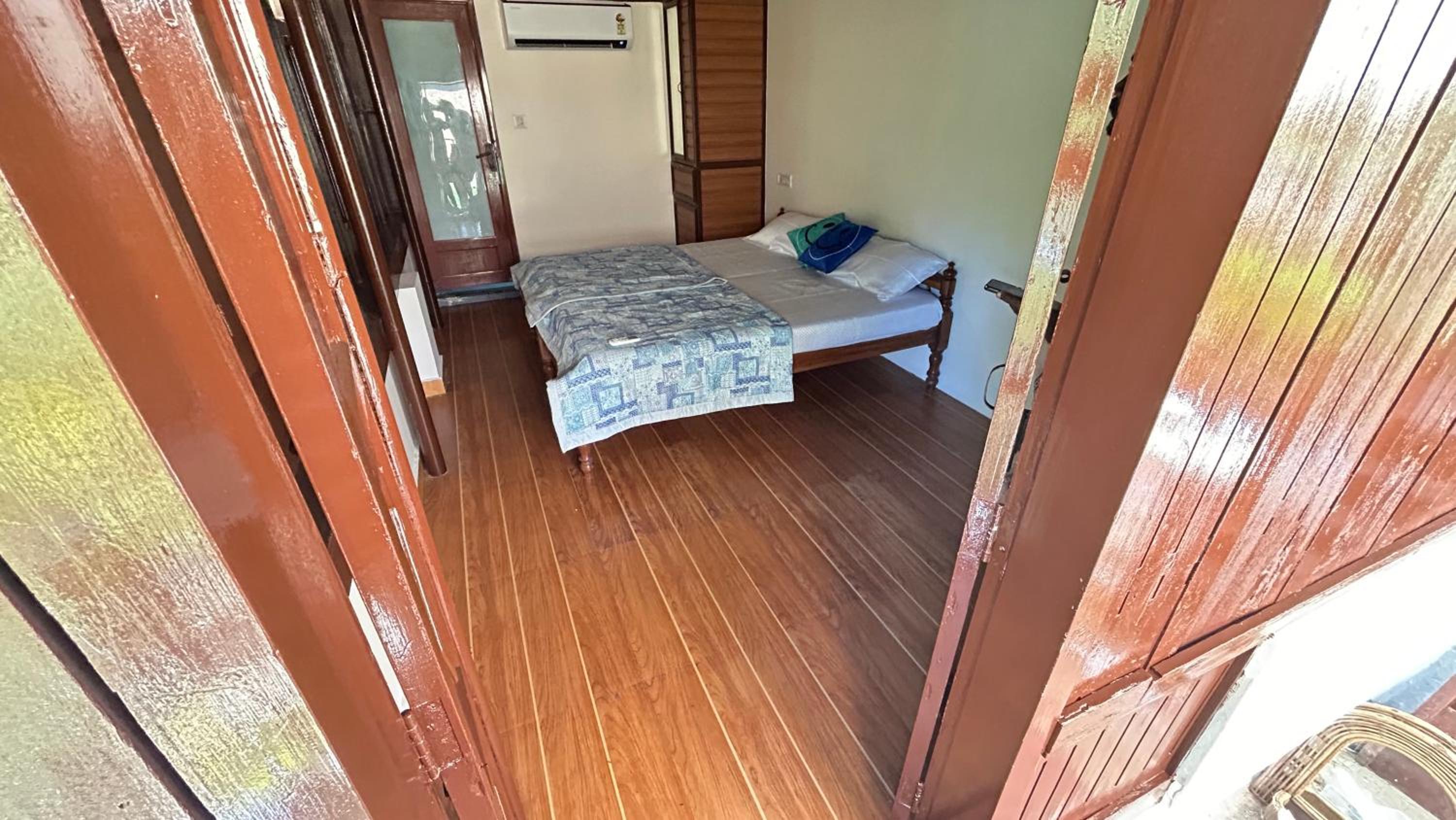 Twin Room with Sea View photo 3
