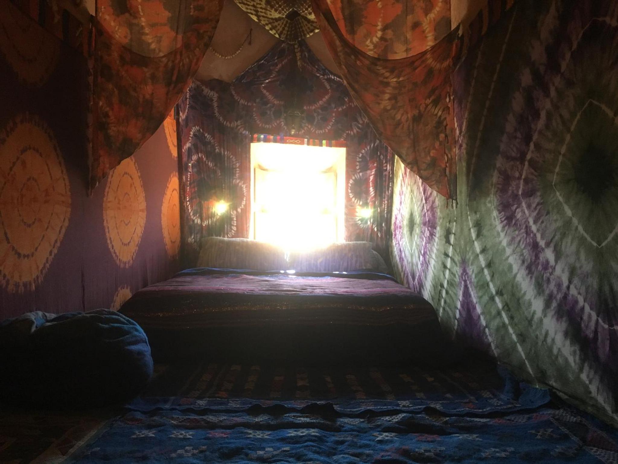 Deluxe Room (2 Adults + 1 Child)