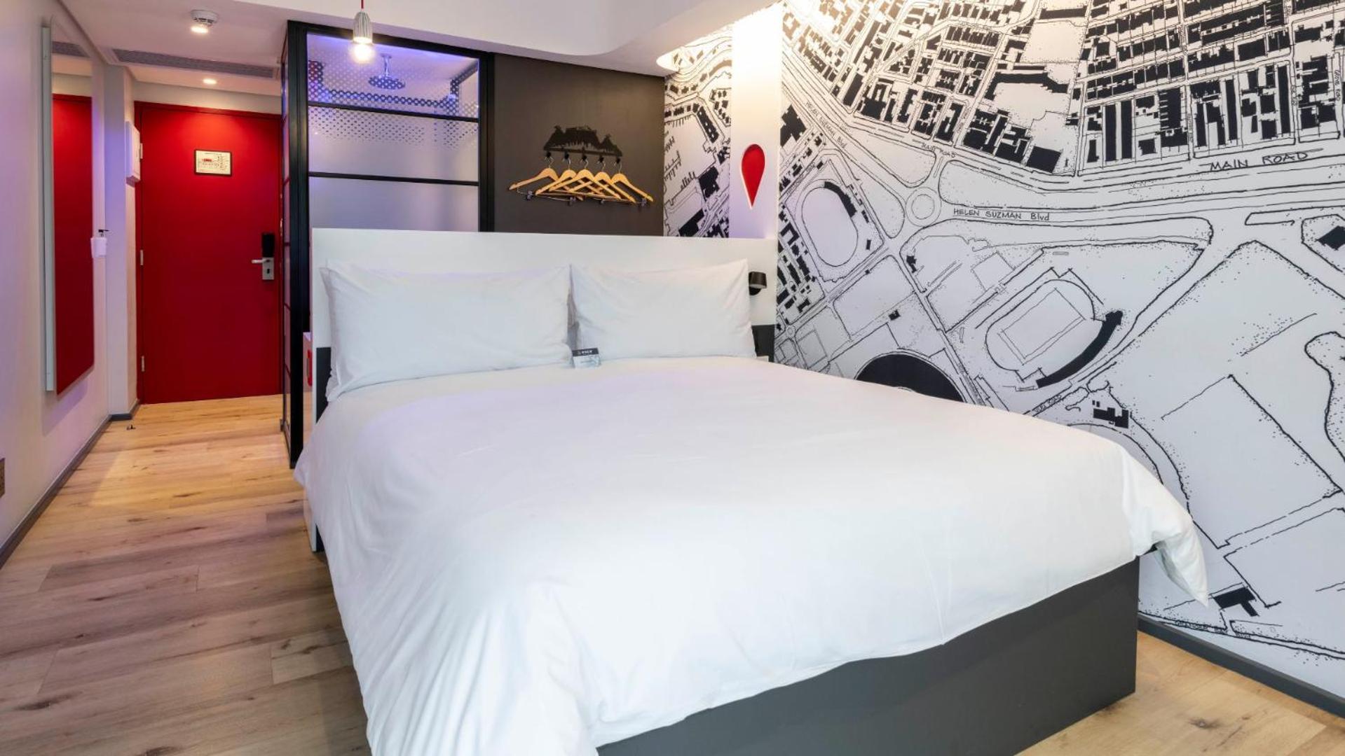 Deluxe Room - Photo 7