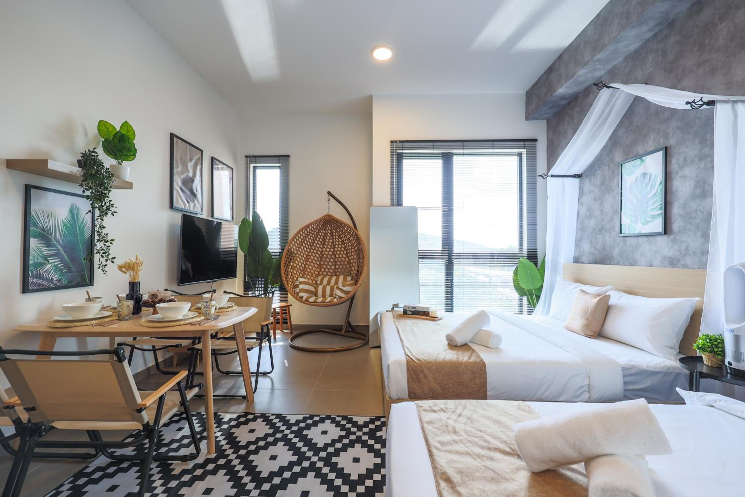 Premium Quadruple Studio - Photo 19