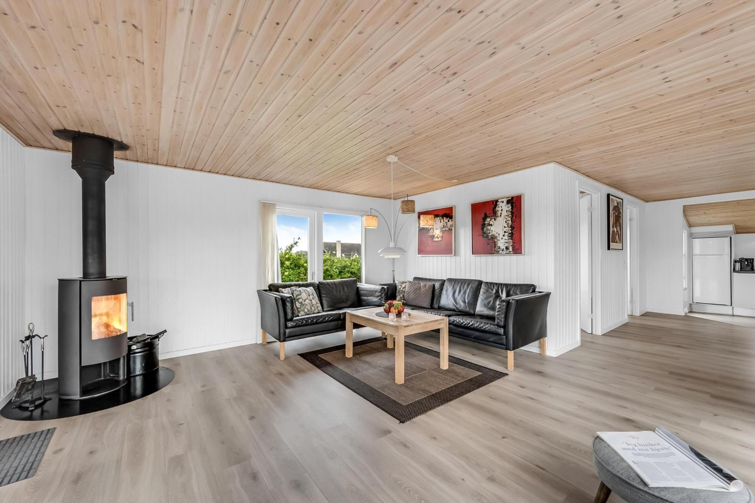 Three-Bedroom Vacation Home  photo 1
