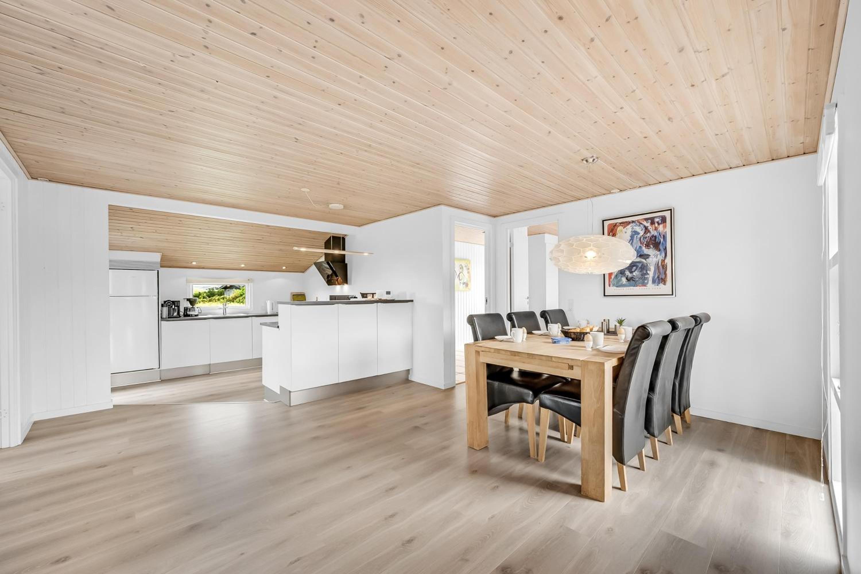 Three-Bedroom Vacation Home photo 3