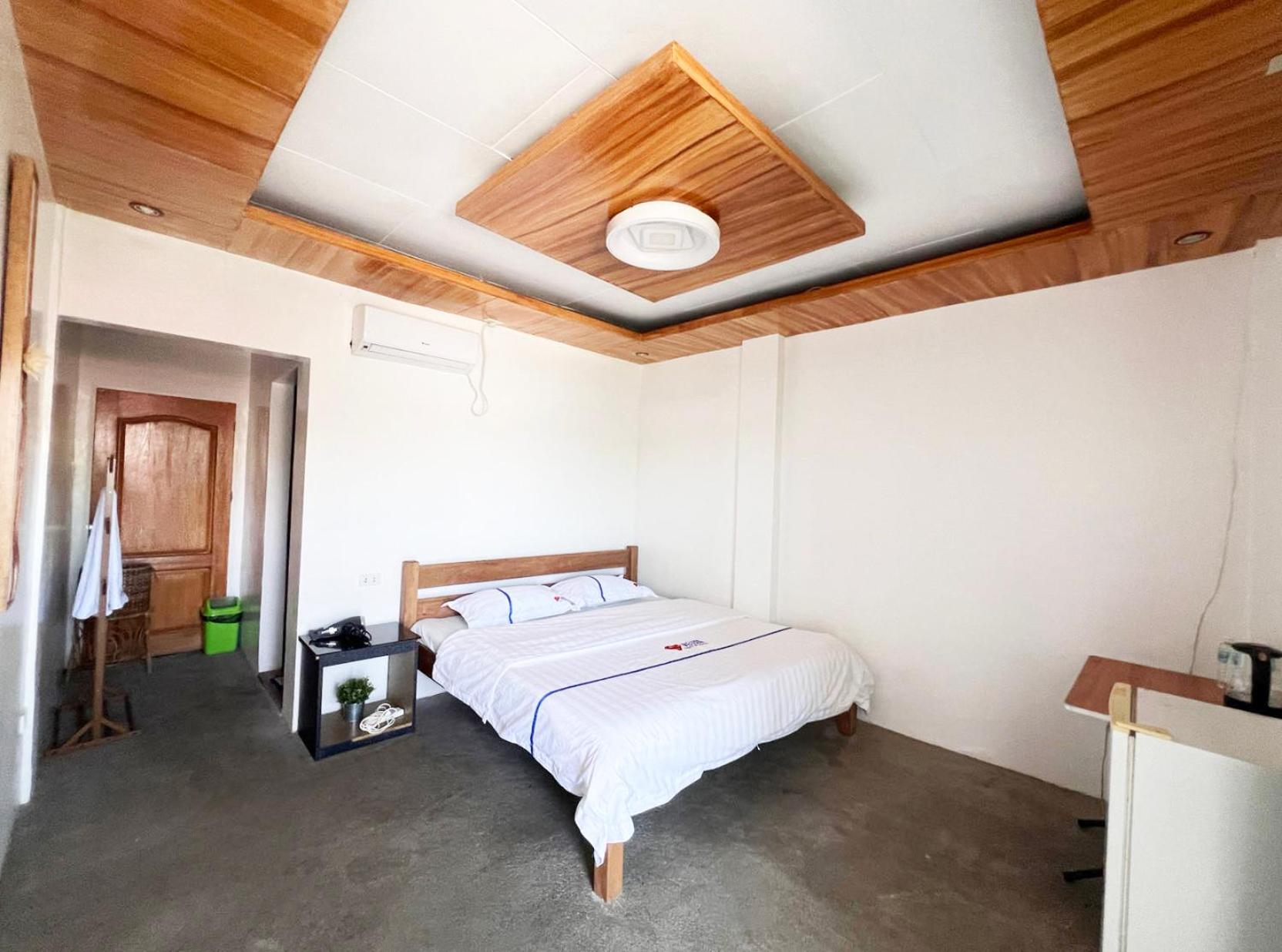 Queen Room With Garden View