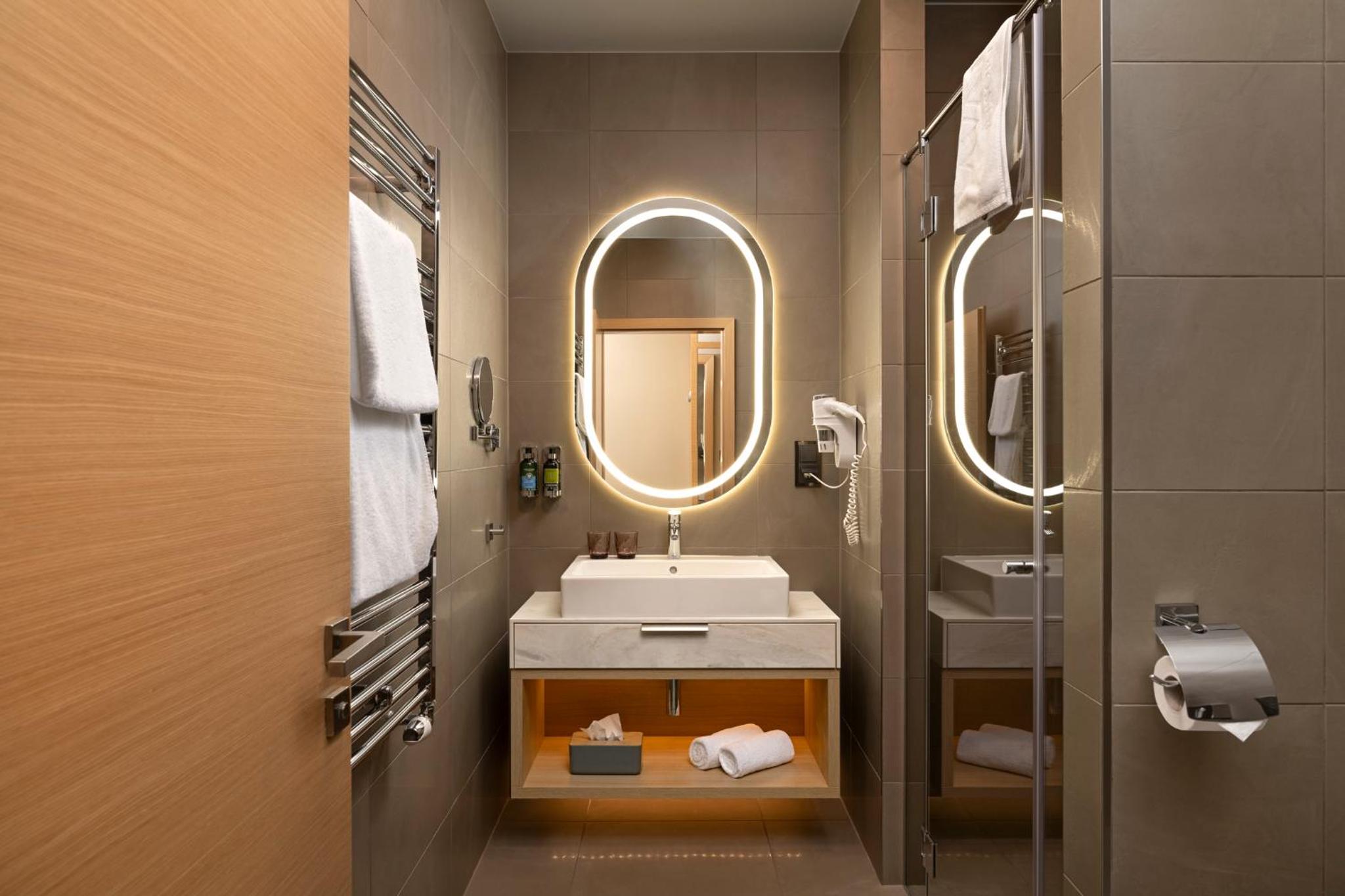 Superior Double Room with Balcony photo 3