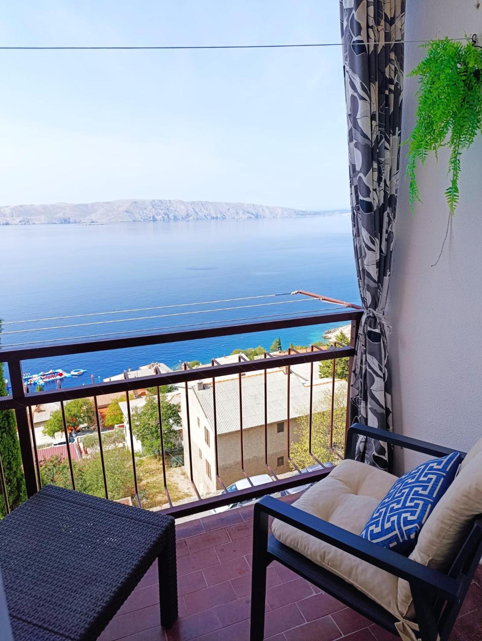 Apartment with Sea View photo 2