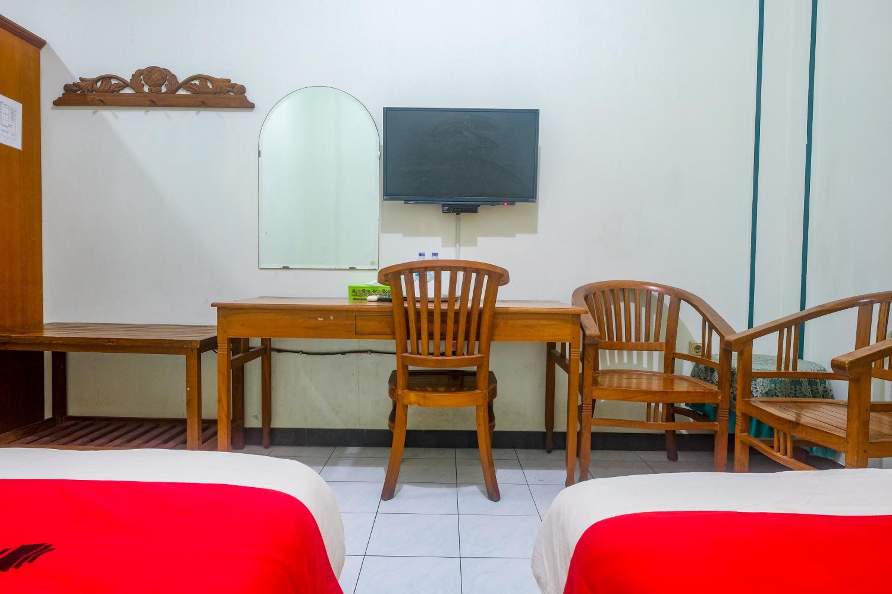 Twin Room - Photo 4