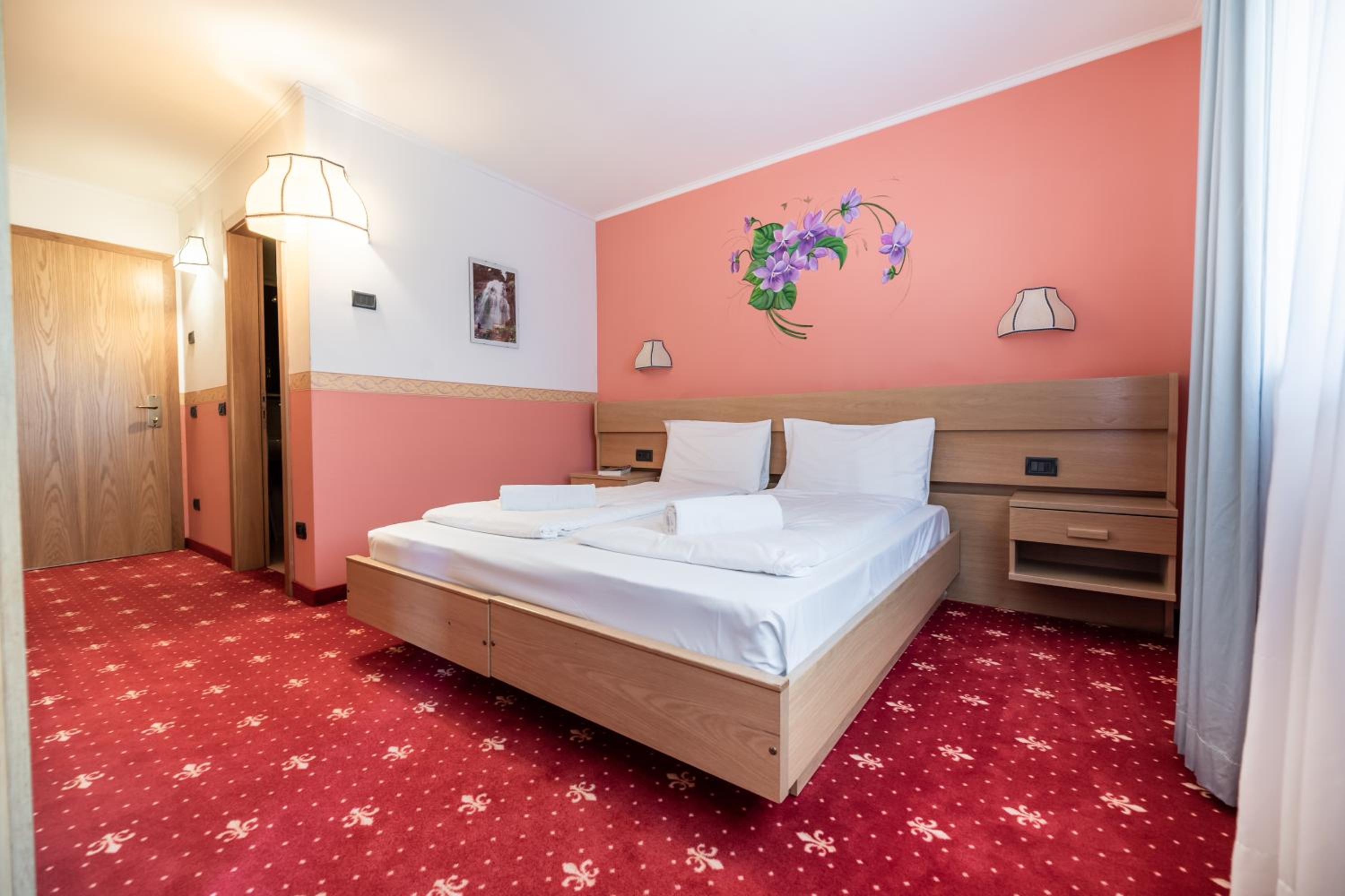 Quadruple Room photo 2