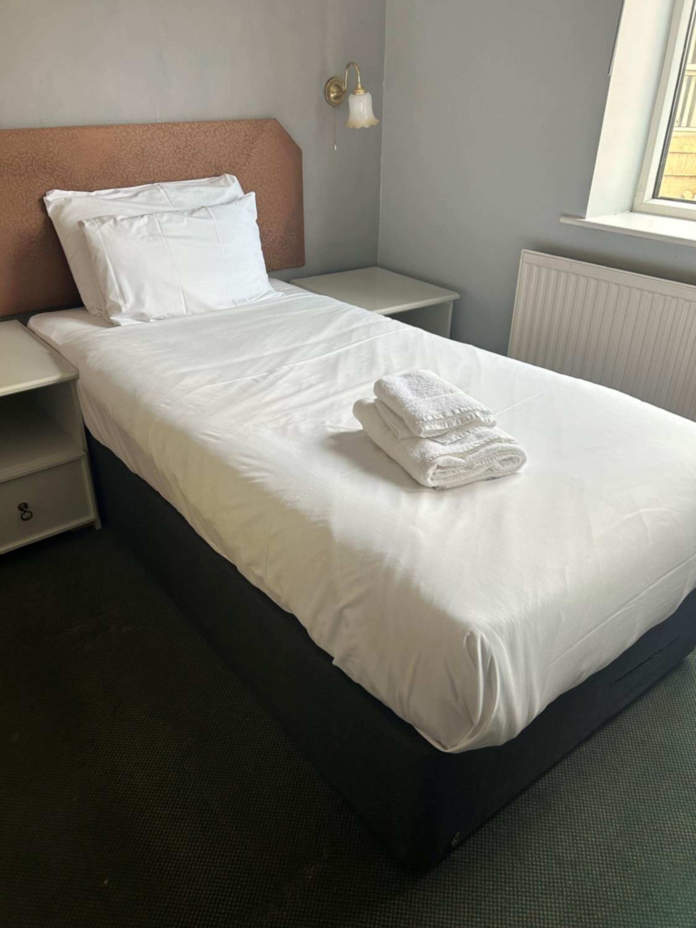 Classic Single Room