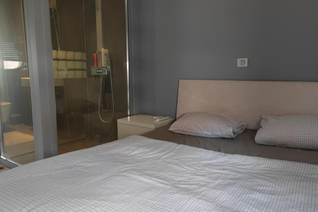 Superior One-Bedroom Apartment with Balcony