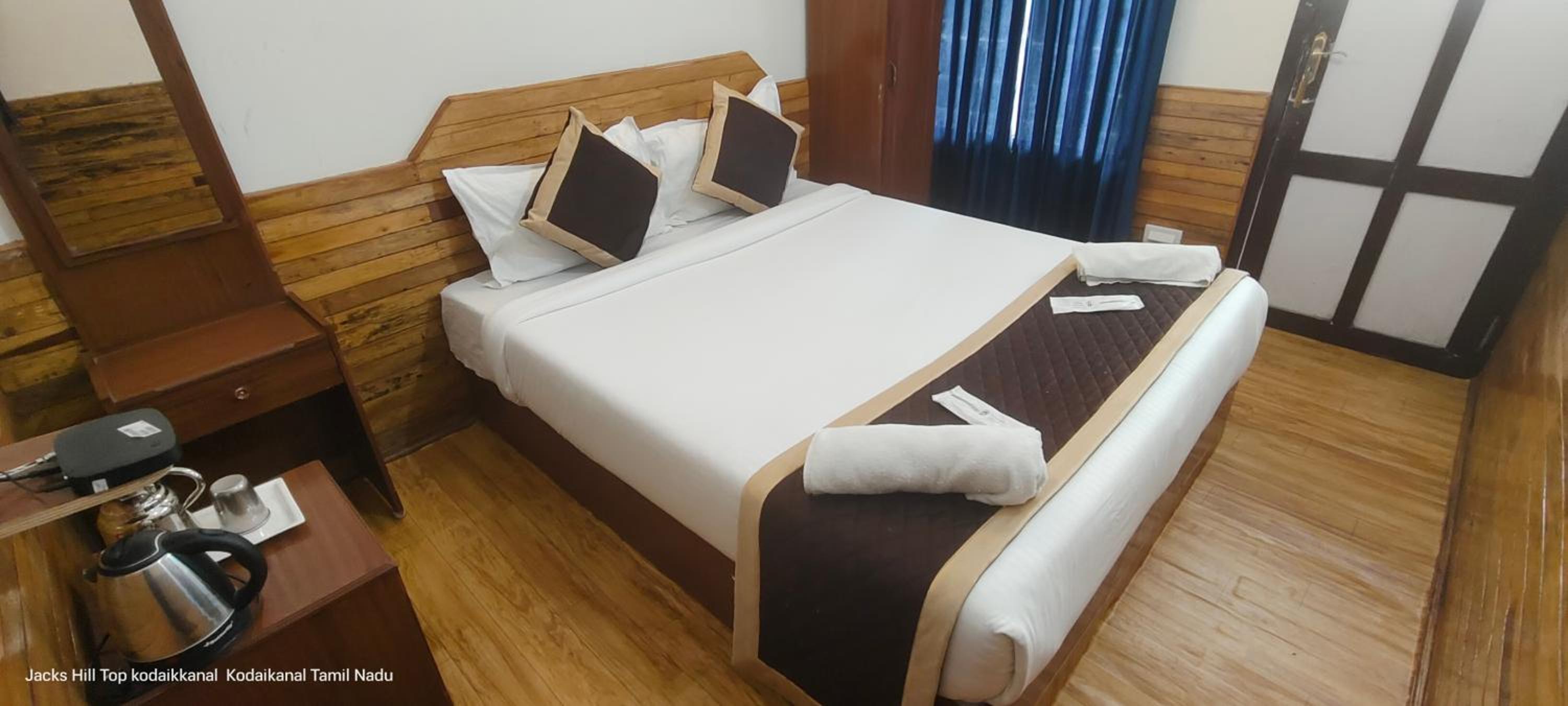 Standard Double Room - Photo 28