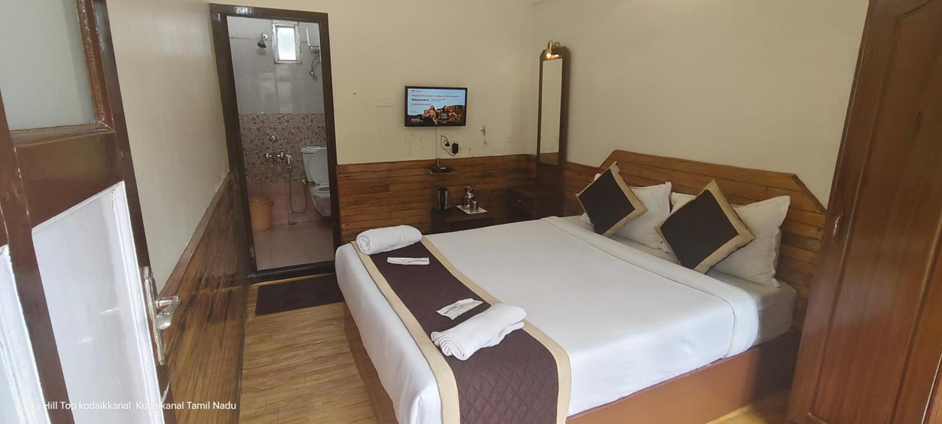 Standard Double Room - Photo 20