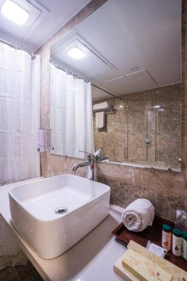 Deluxe Double Room - Photo 3