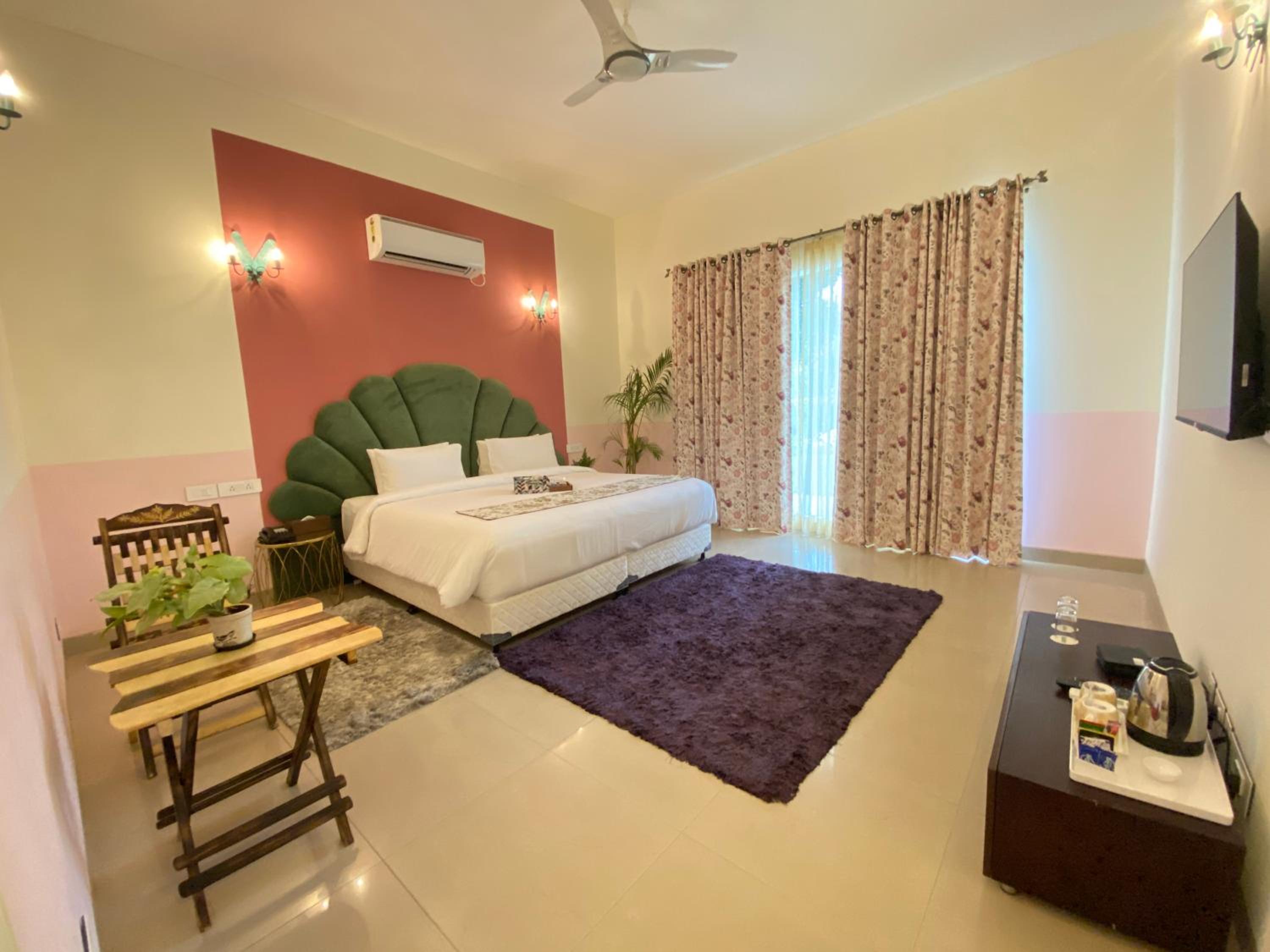Albatross Villa, 4 Bedrooms, Private Garden & Terrace