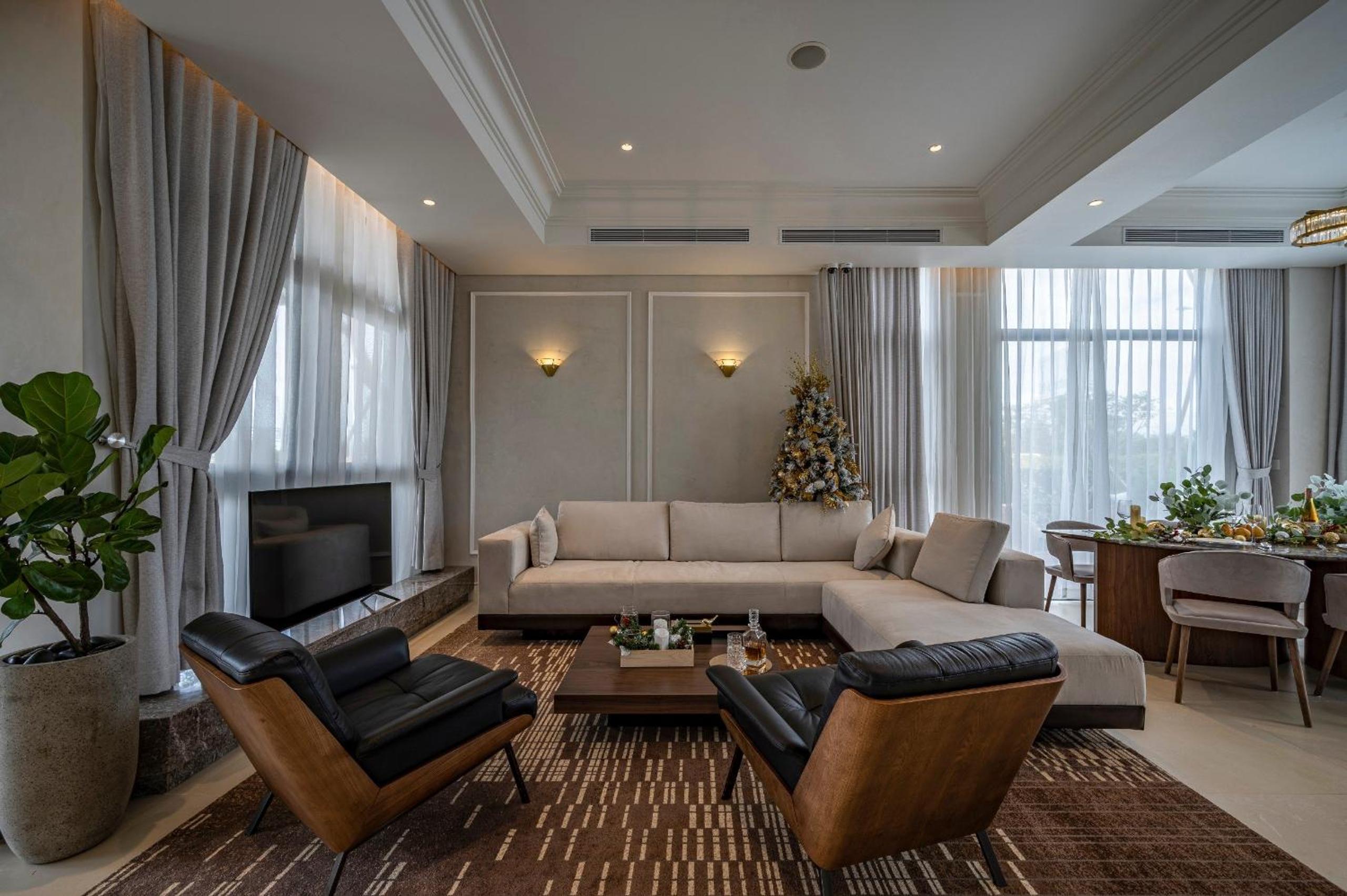 Three-Bedroom Villa photo 1