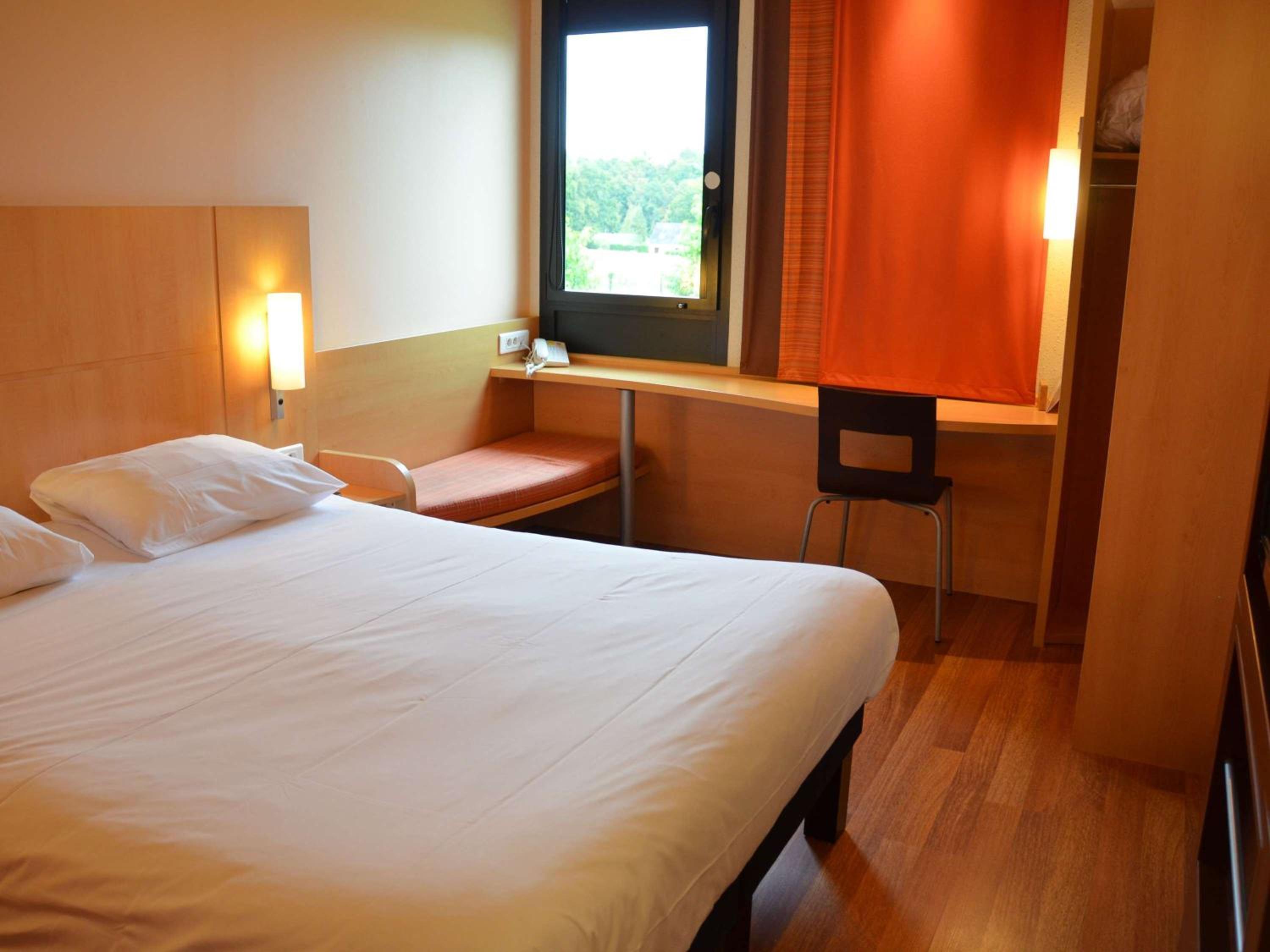 Standard Room with 1 Double Bed - Photo 4