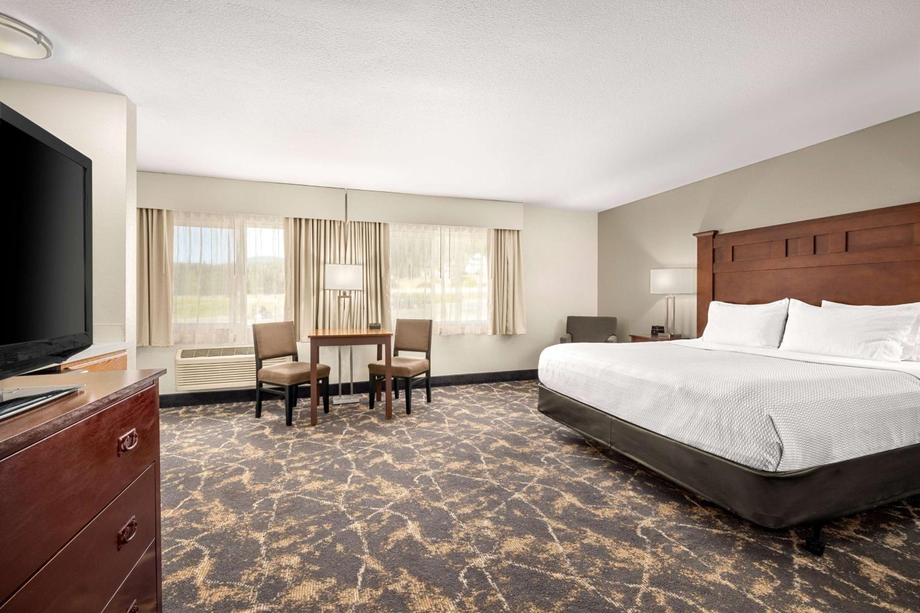 King Suite with Spa Bath