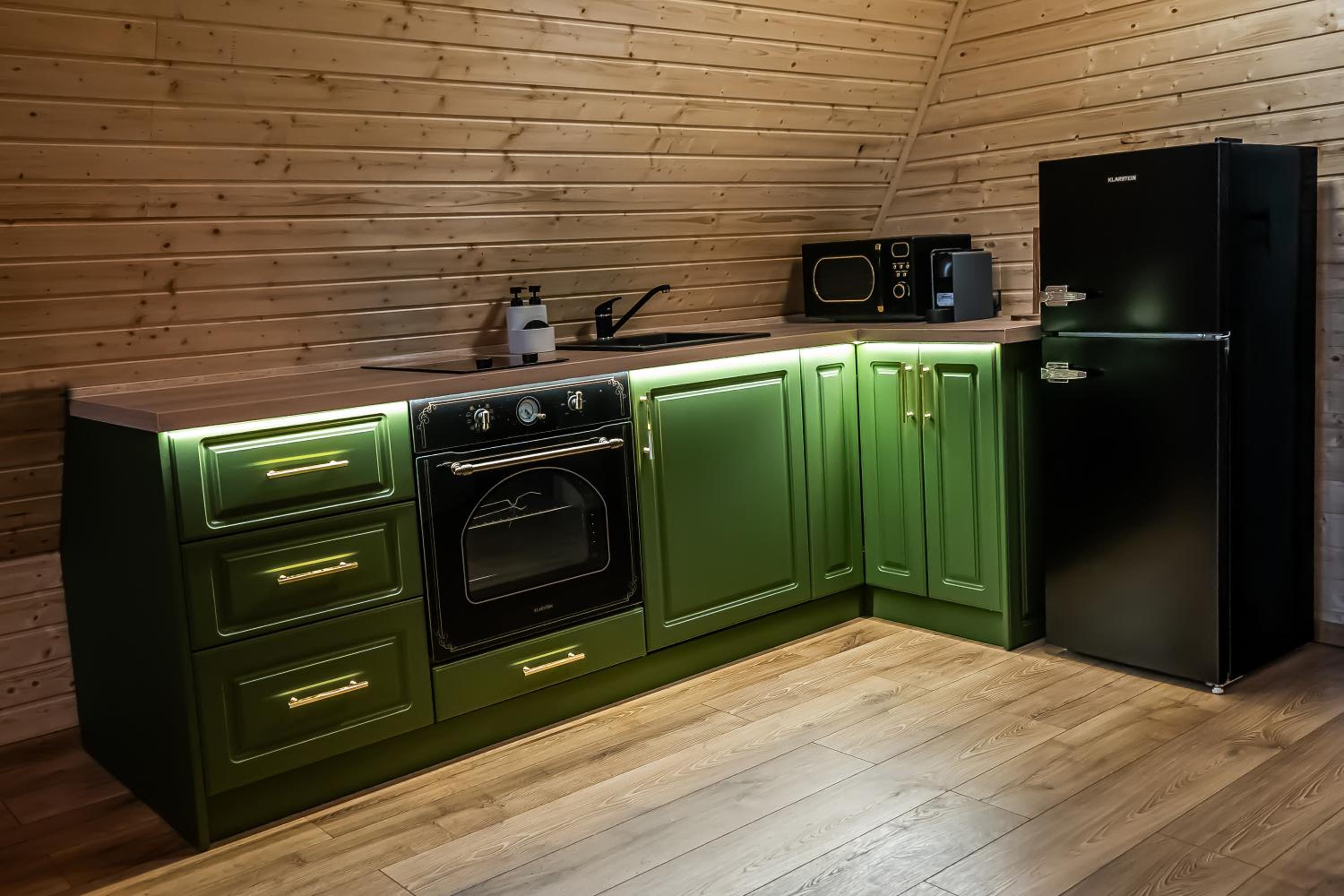 Two-Bedroom Chalet photo 3