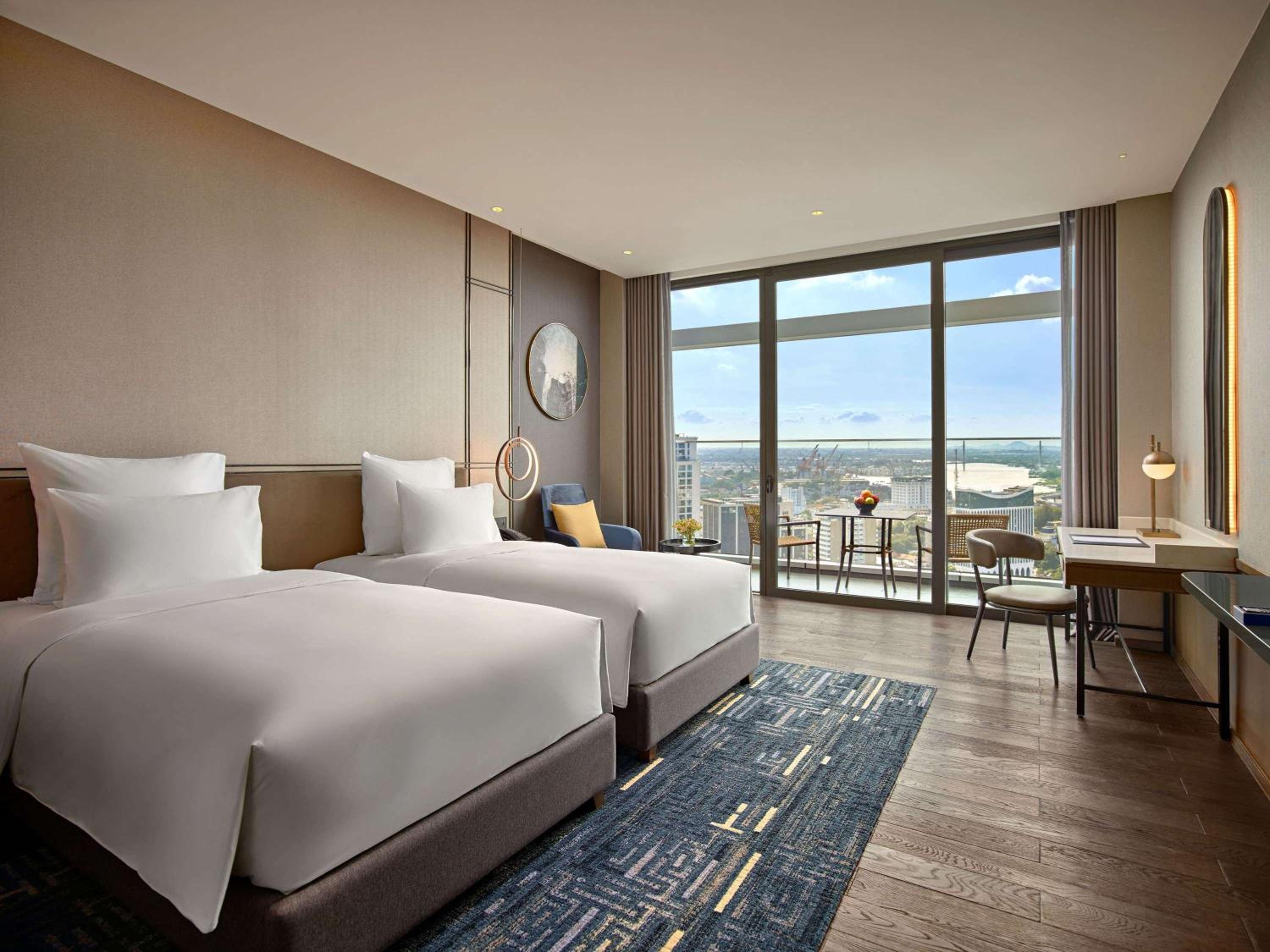 Superior Twin Room with Balcony - Photo 1