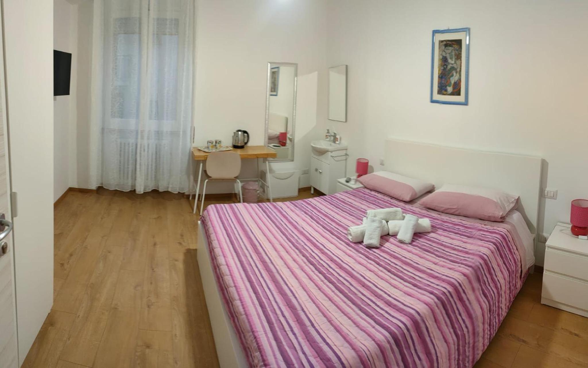 Triple Room with Private External Bathroom