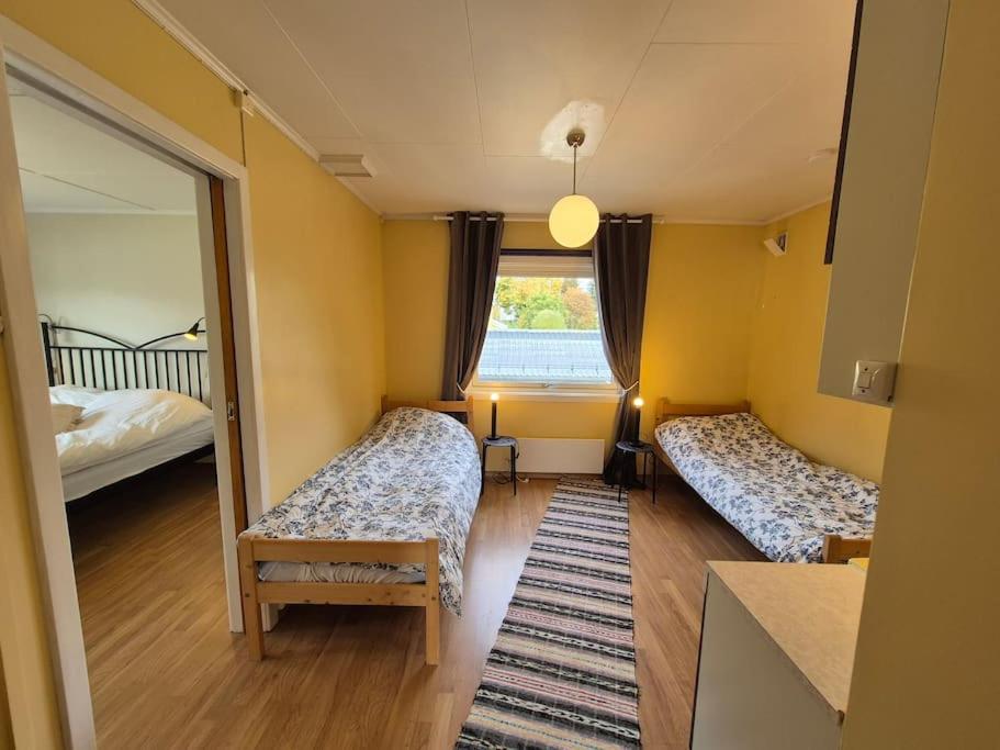 Four-Bedroom House photo 1