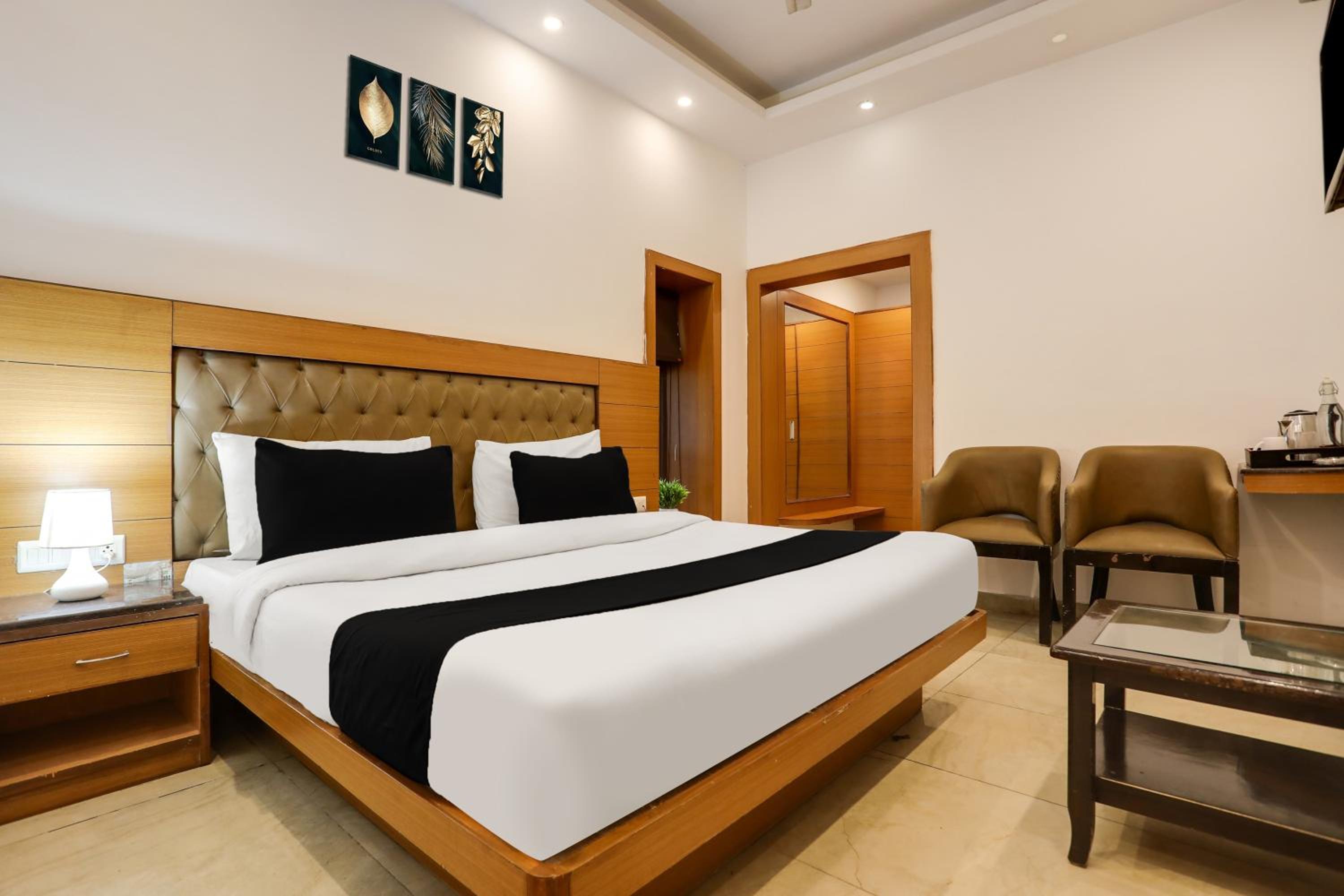 Classic Triple Room - Photo 3