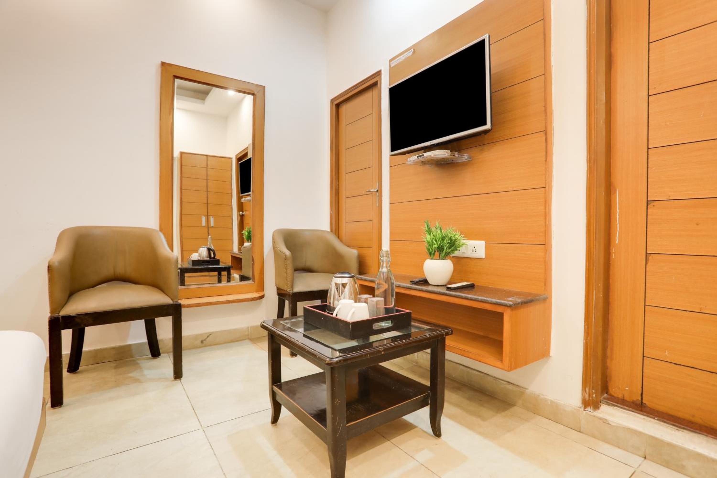 Classic Triple Room - Photo 6