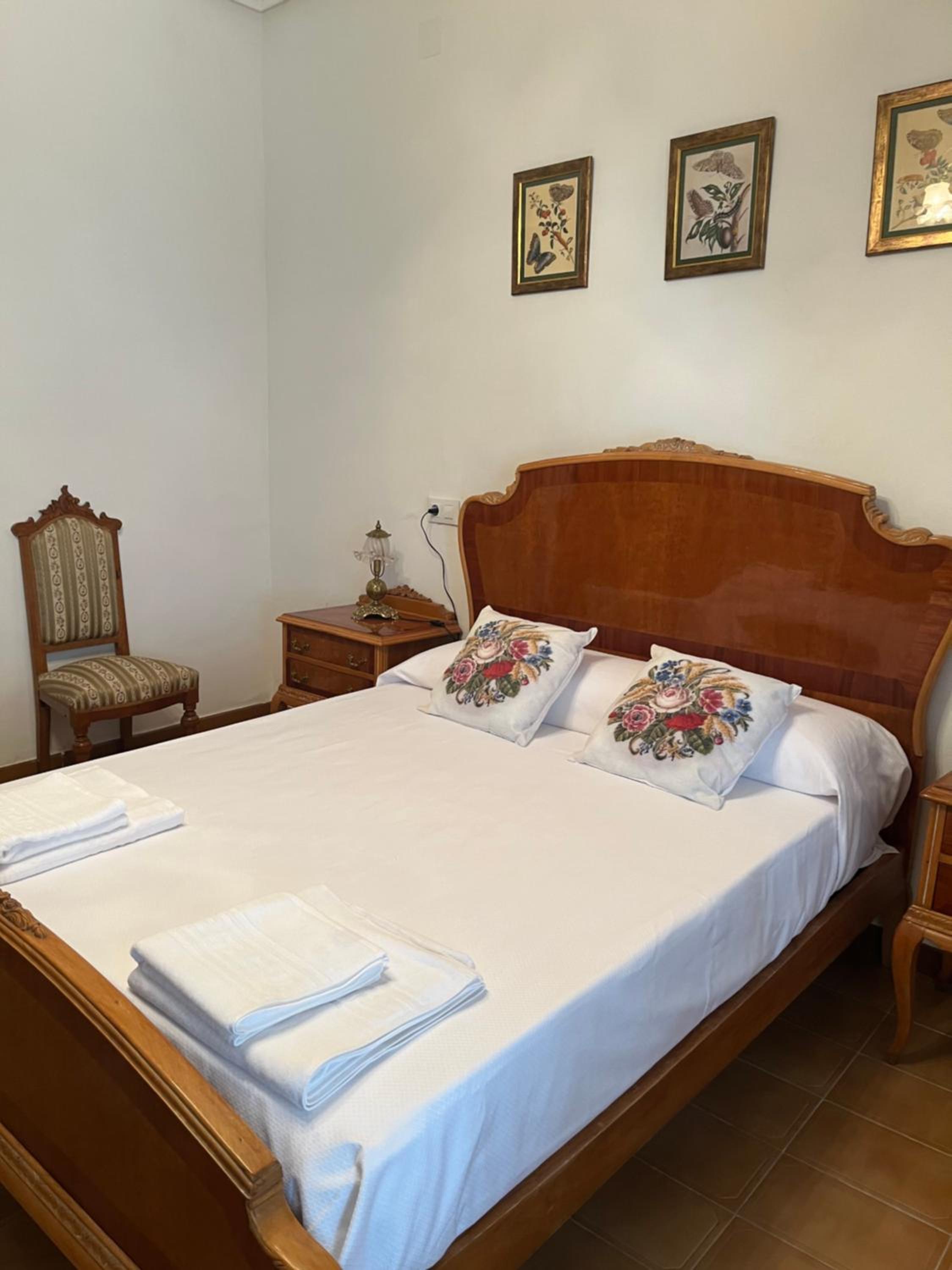 Casa de cinco habitaciones