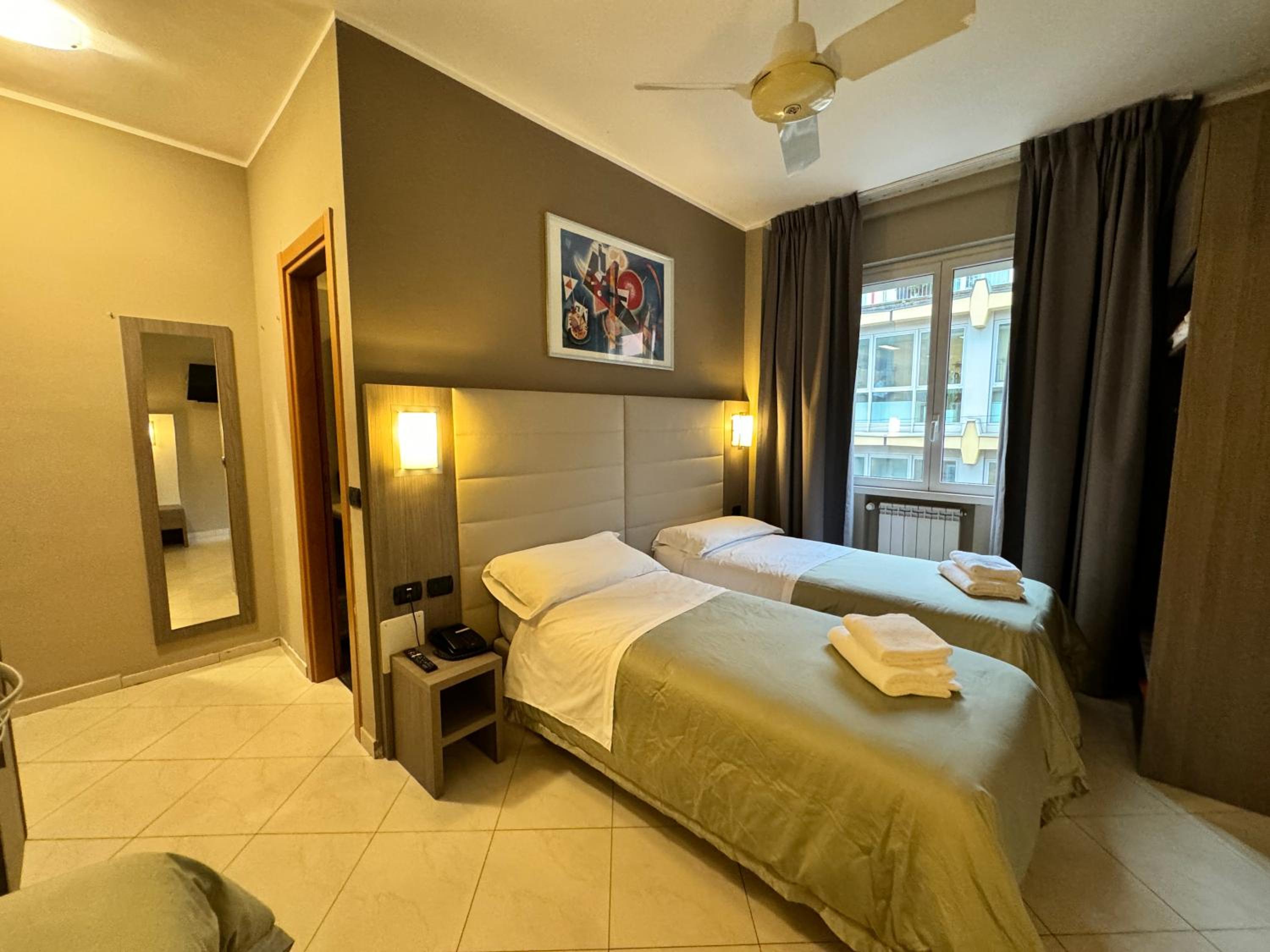Triple Room