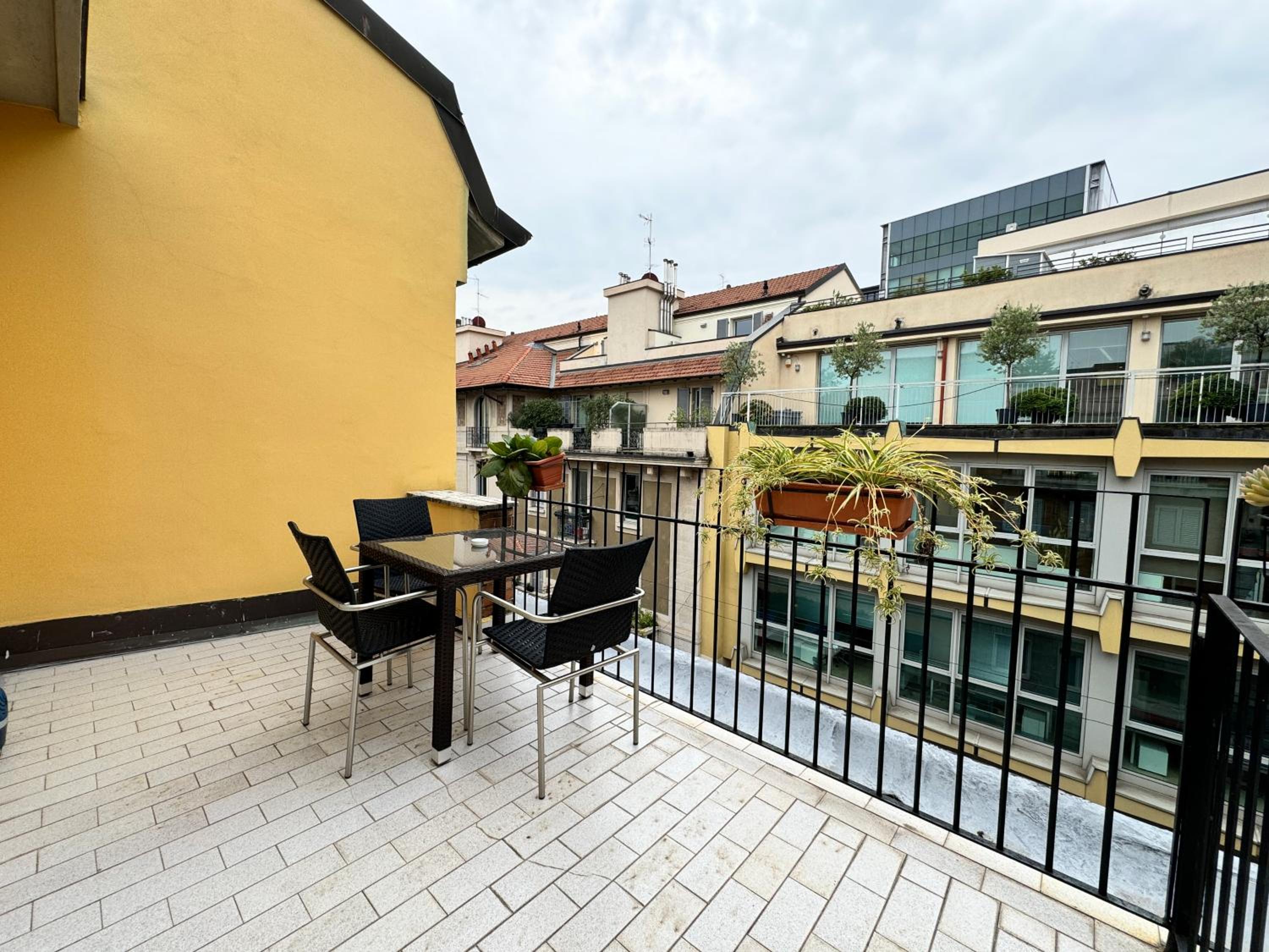 Deluxe Double or Twin Room with Balcony