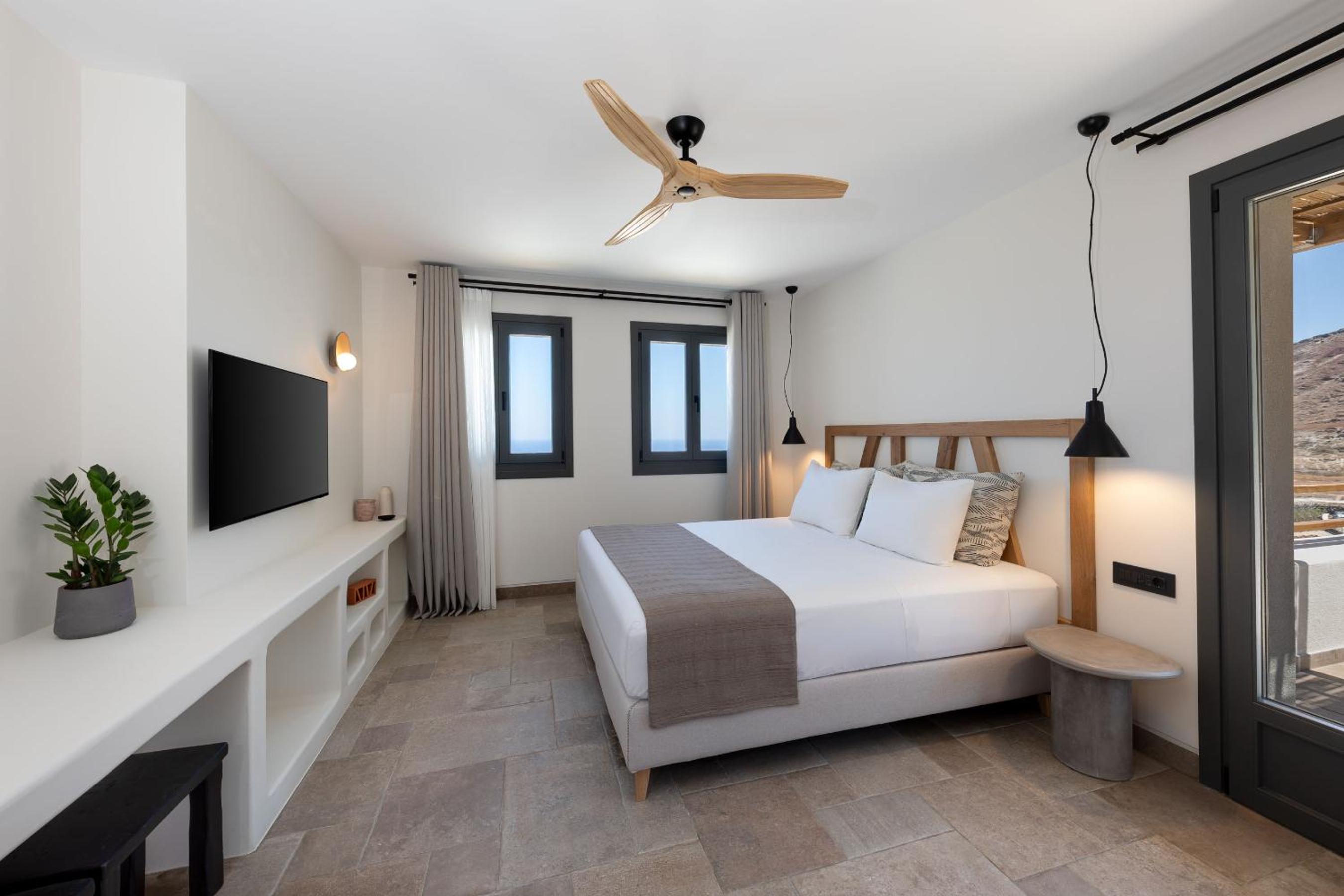 Deluxe room with sea view