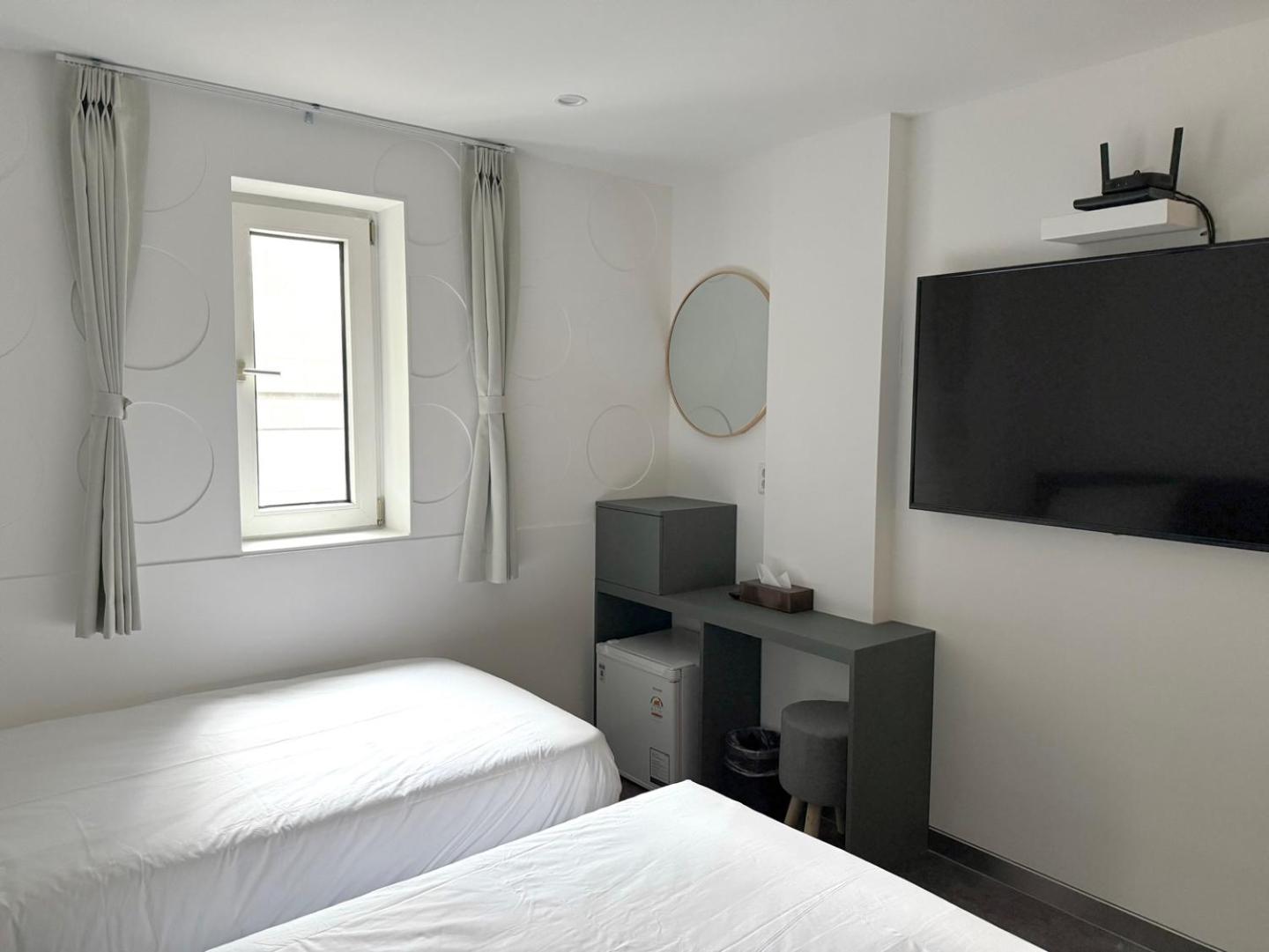 Superior Twin Room - Photo 16