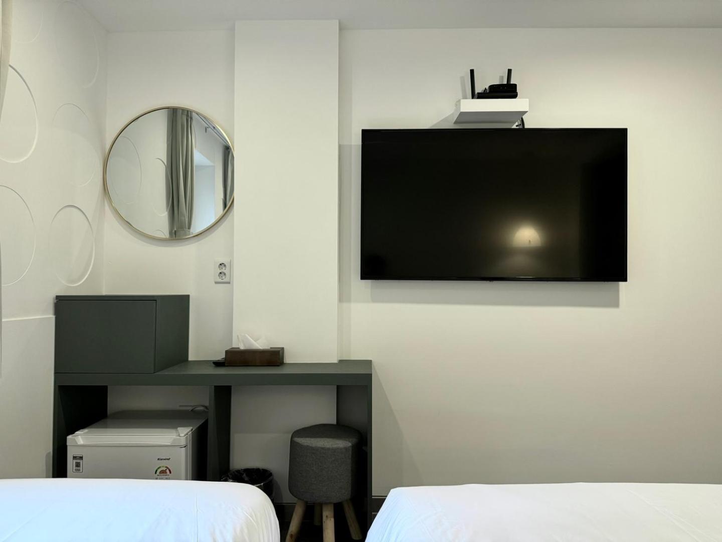 Superior Twin Room - Photo 7