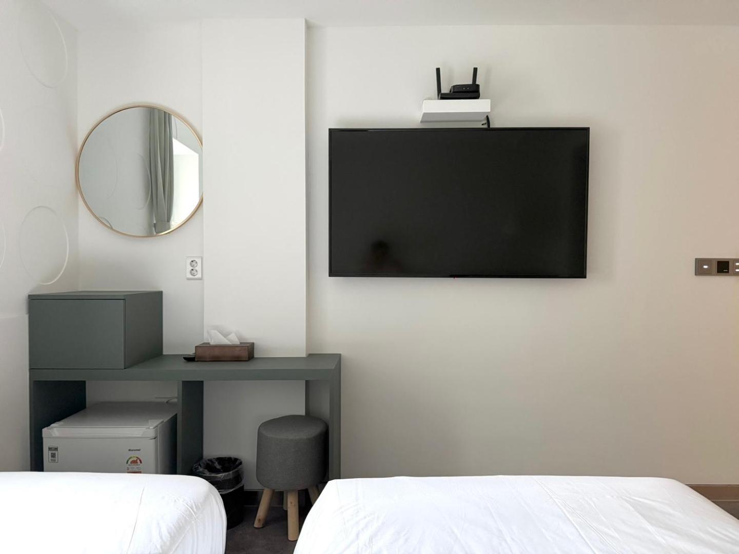 Superior Twin Room - Photo 10
