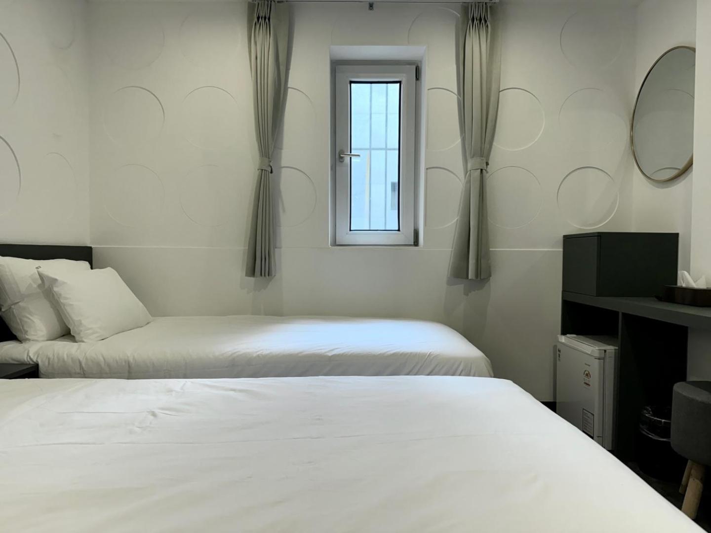 Superior Twin Room - Photo 9