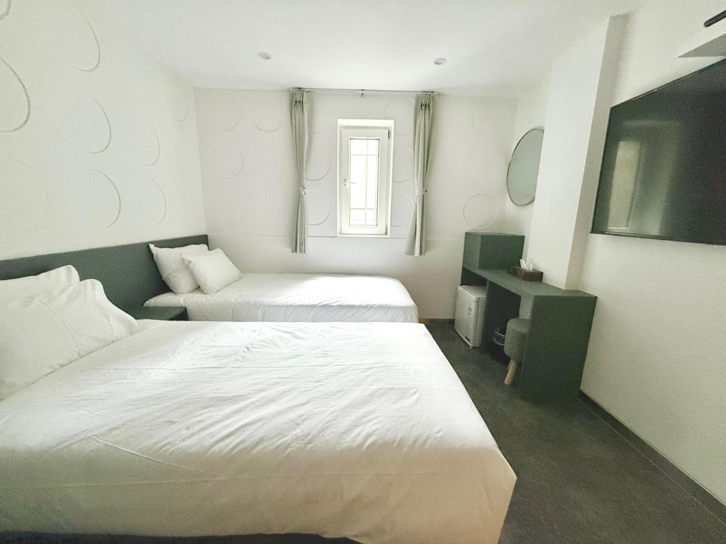Superior Twin Room - Photo 20