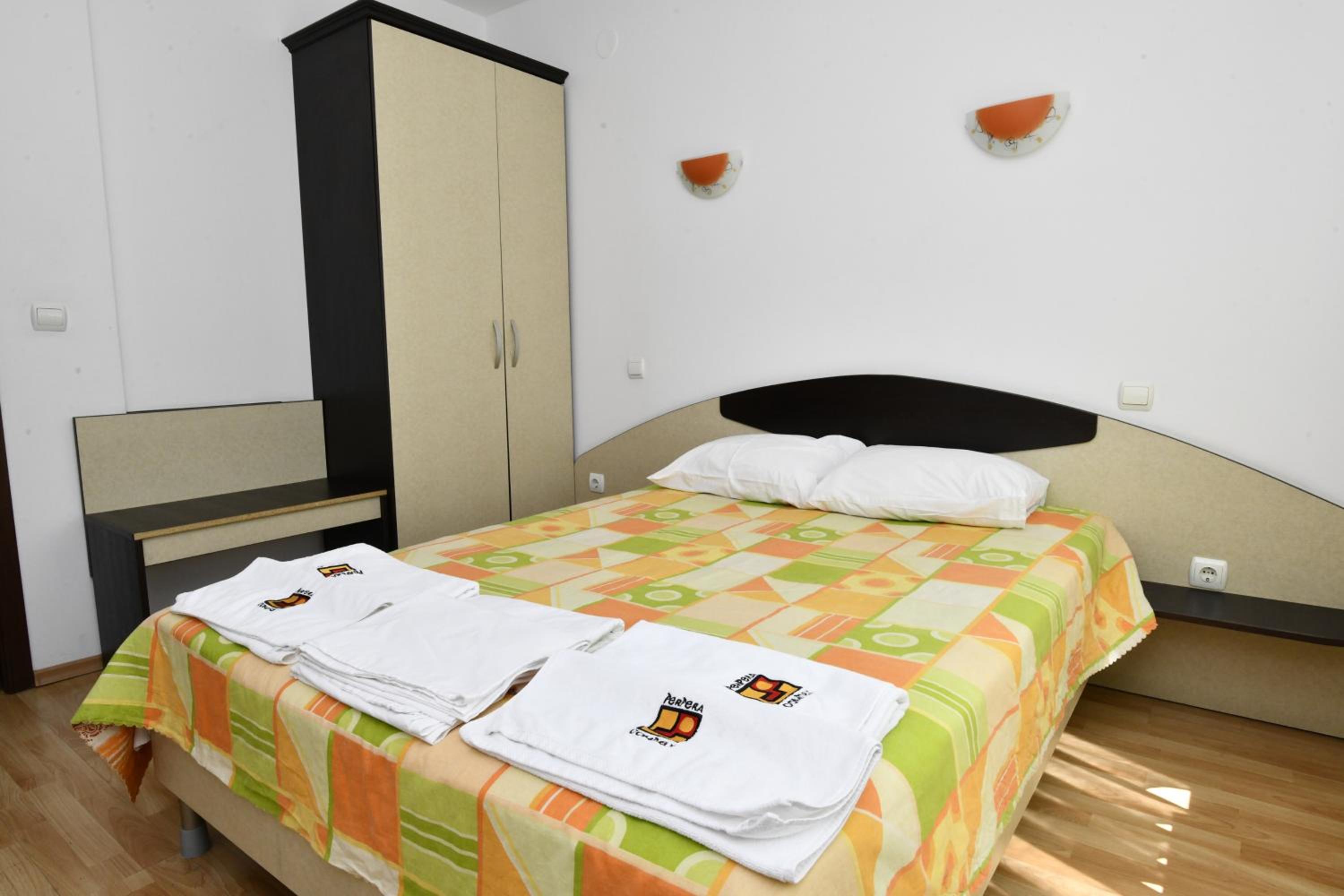 Villa 4 Adults - Photo 8