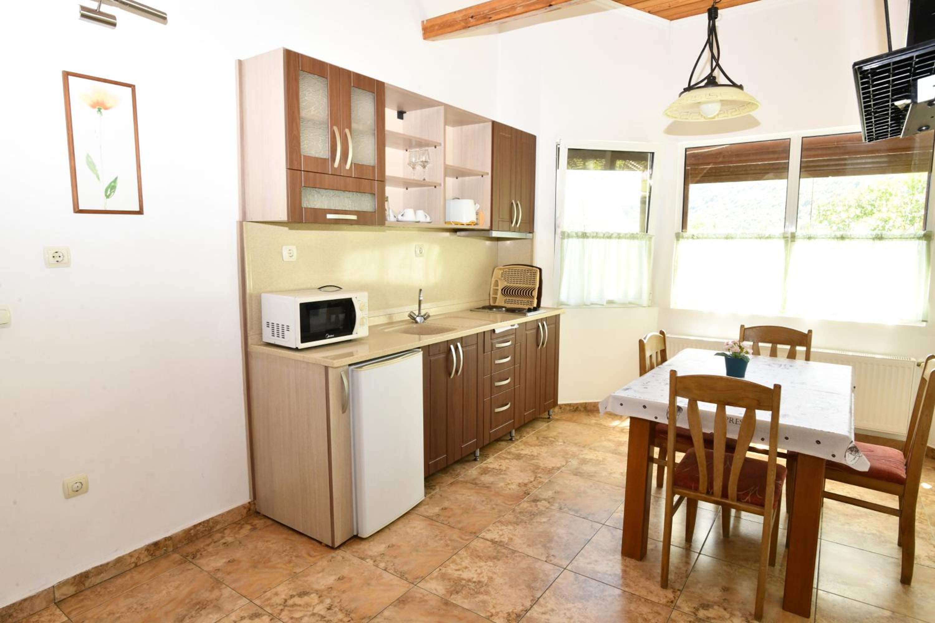 Villa 4 Adults - Photo 9