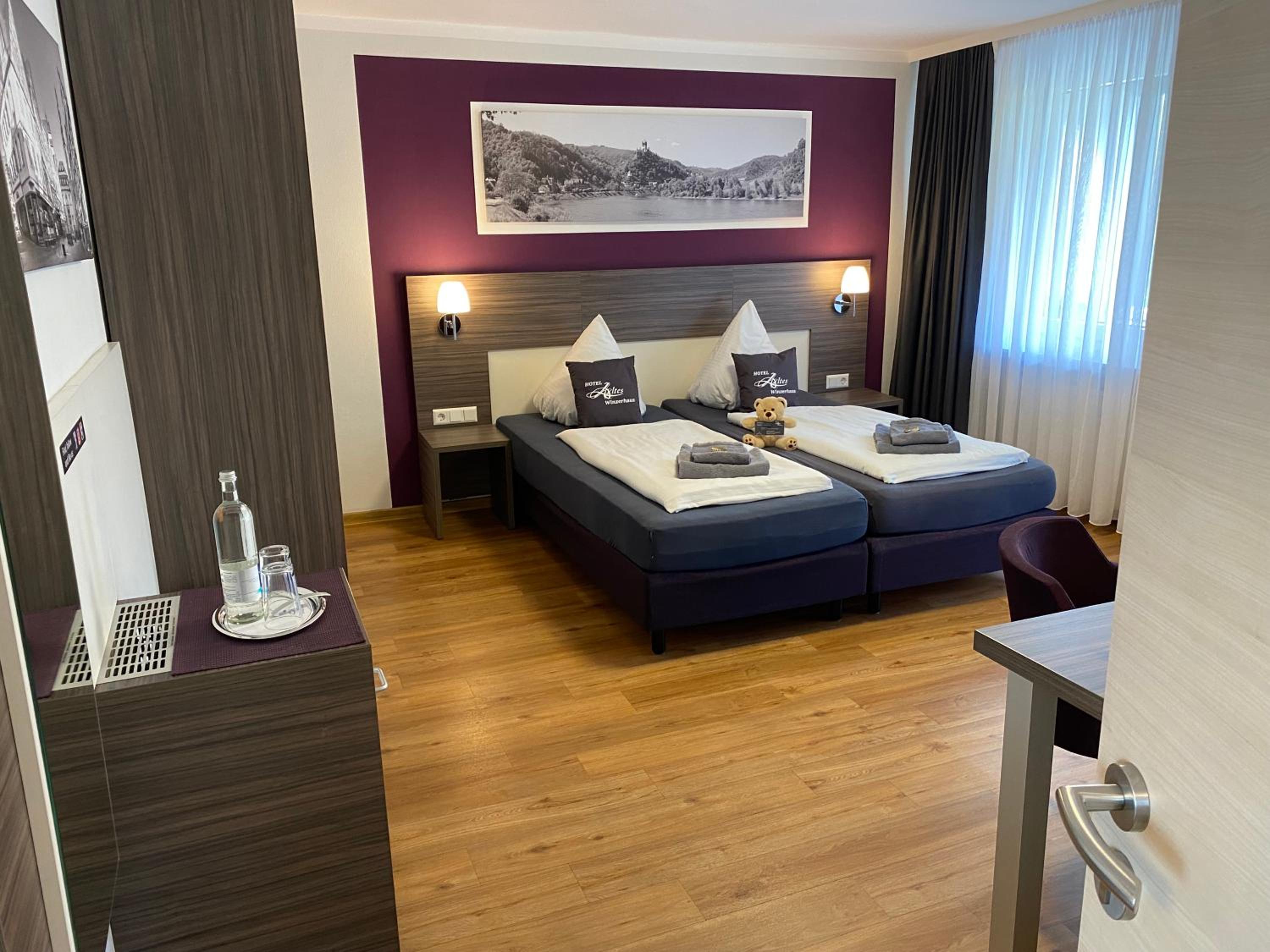 Deluxe Double Room with Balcony Mosel and Castle View
