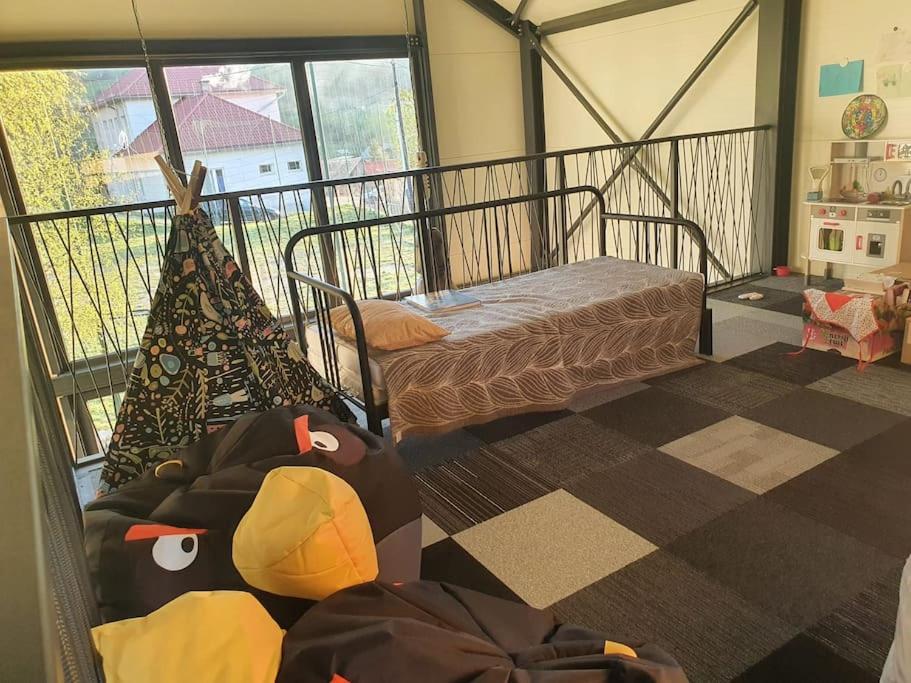 Four-Bedroom House photo 3