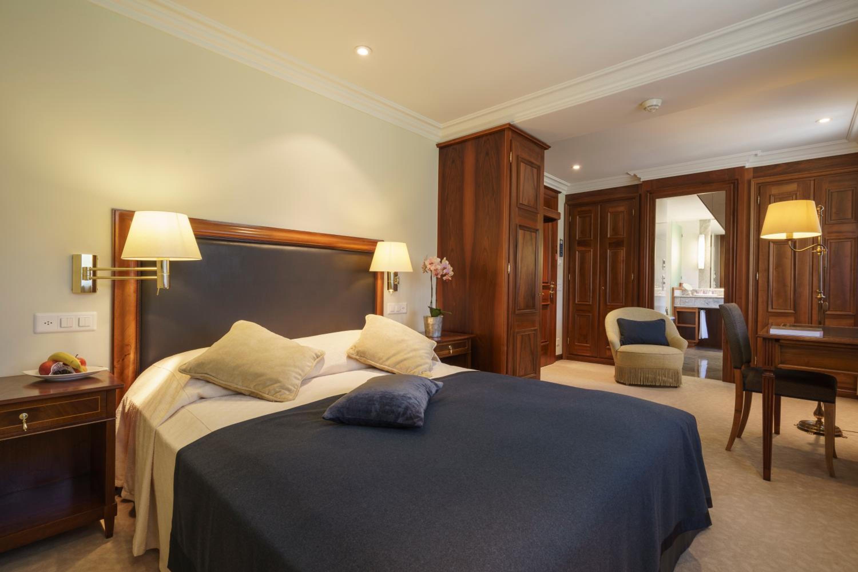 Deluxe Single Room