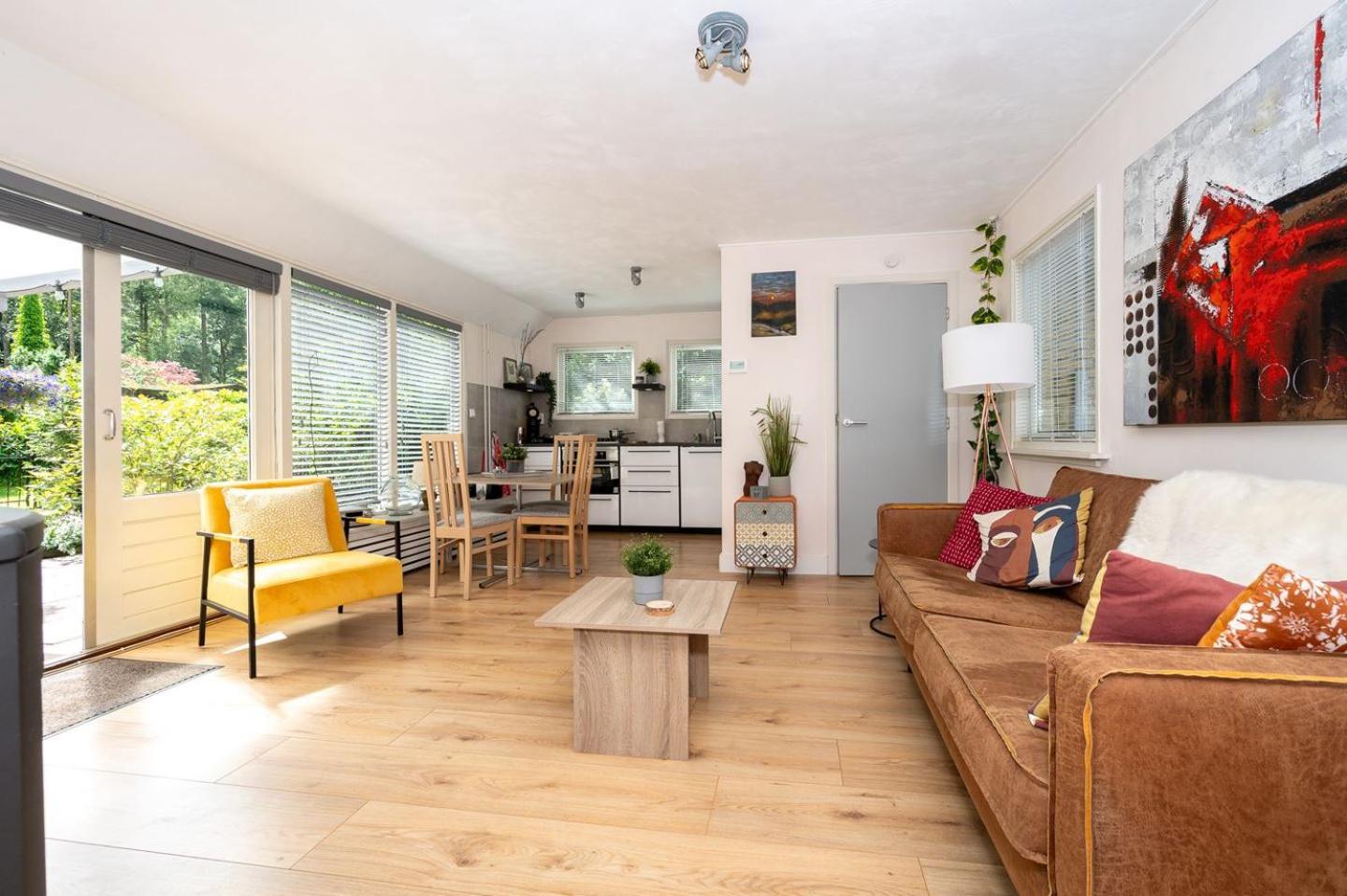 One-Bedroom House photo 1