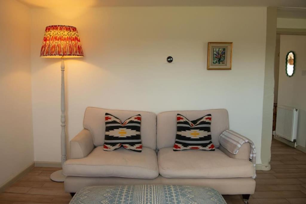 Three-Bedroom House photo 3