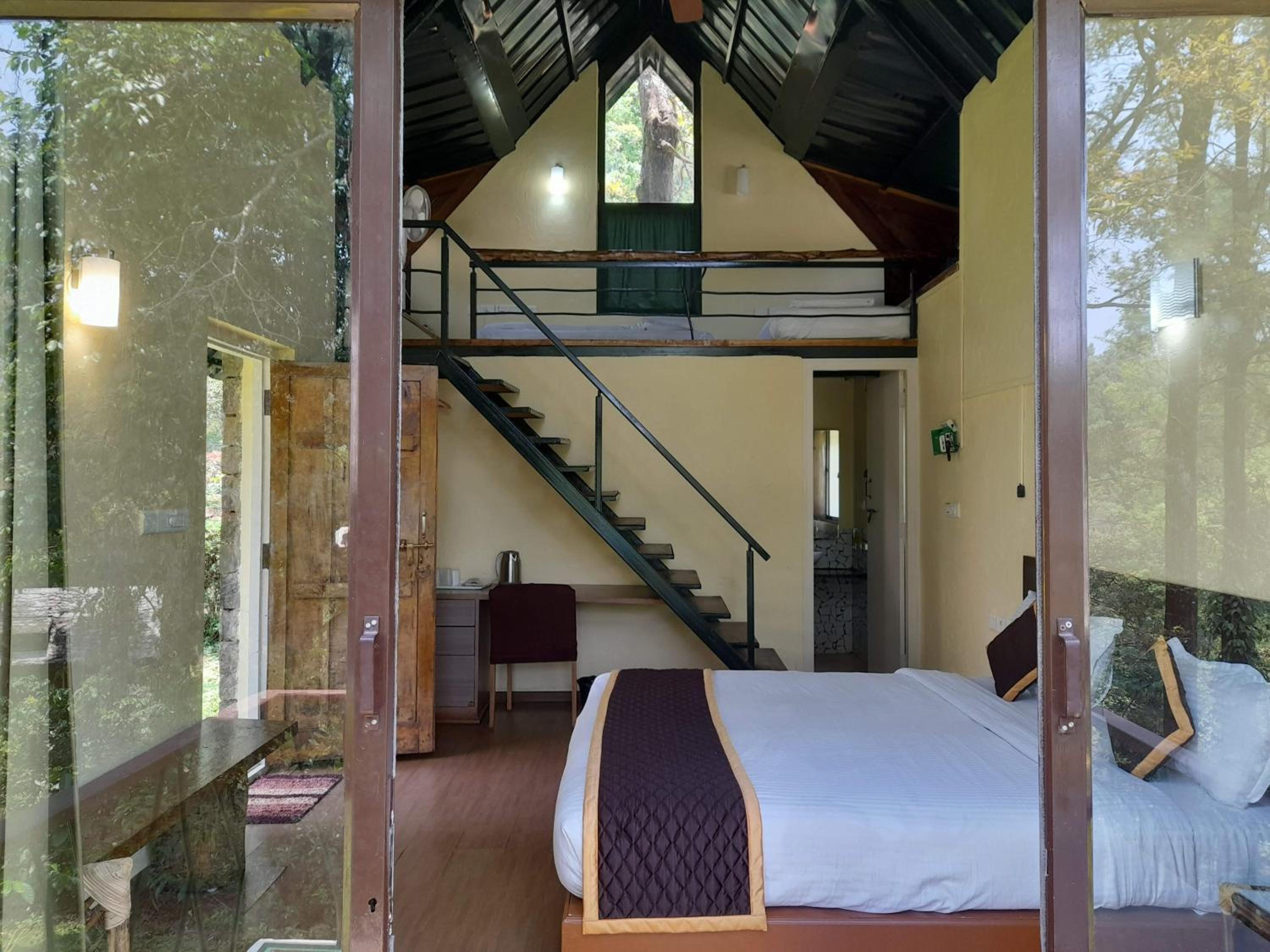 Deluxe Double Room with Balcony